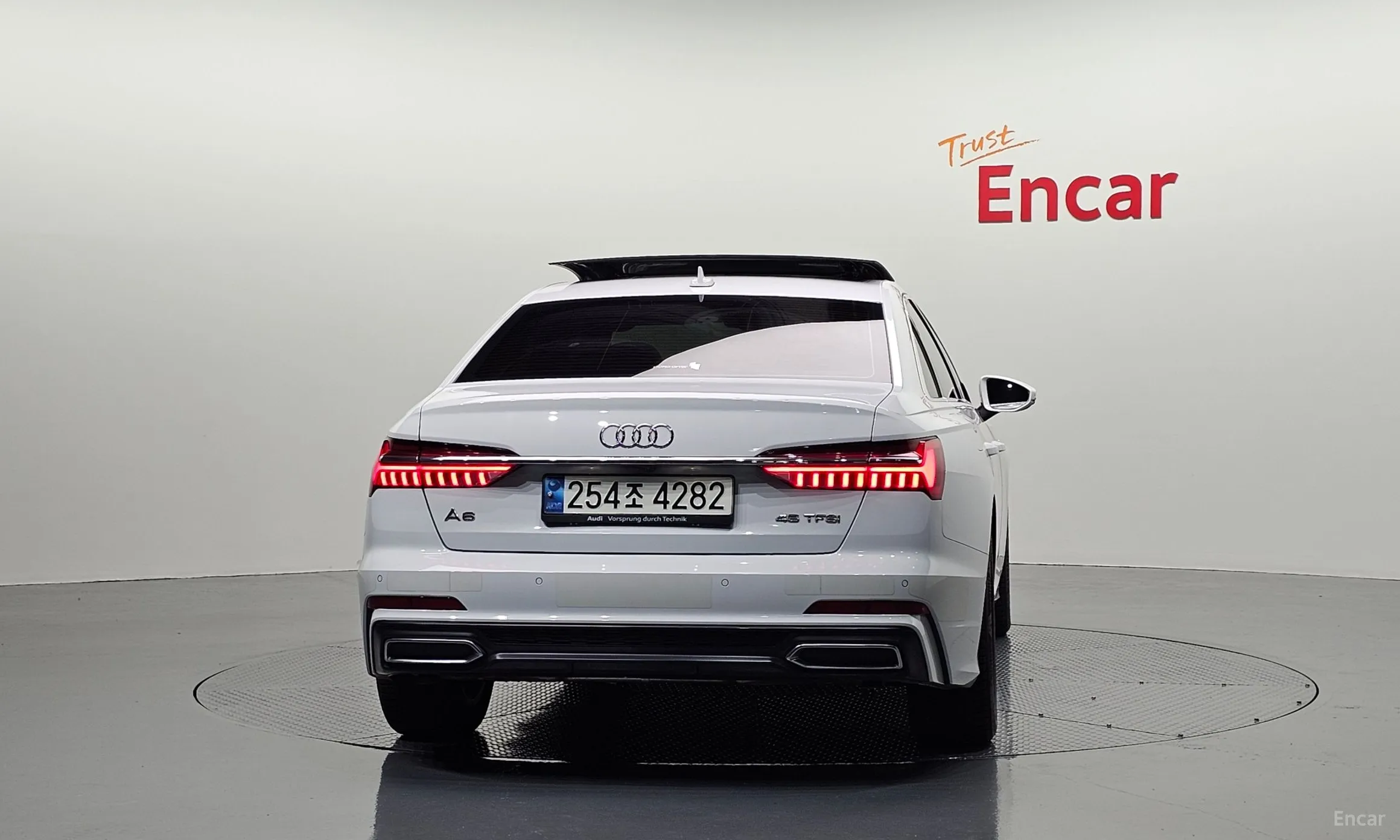 Audi A6 (C8) превью 4