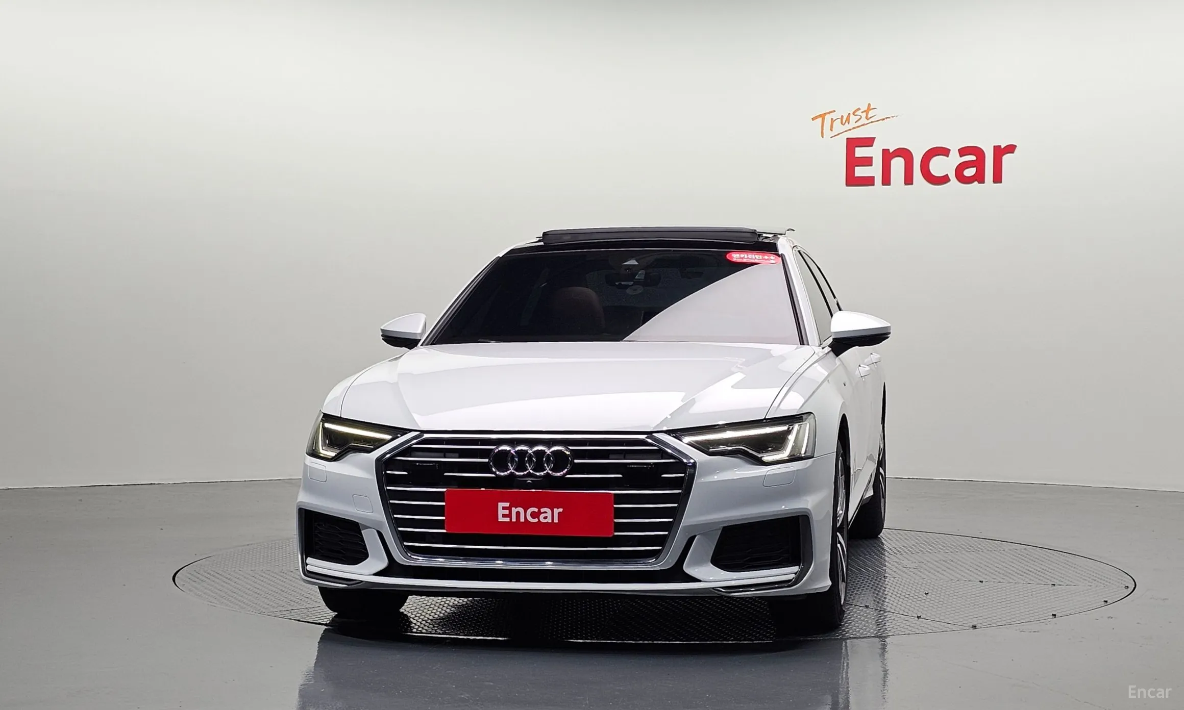 Audi A6 (C8) превью 3