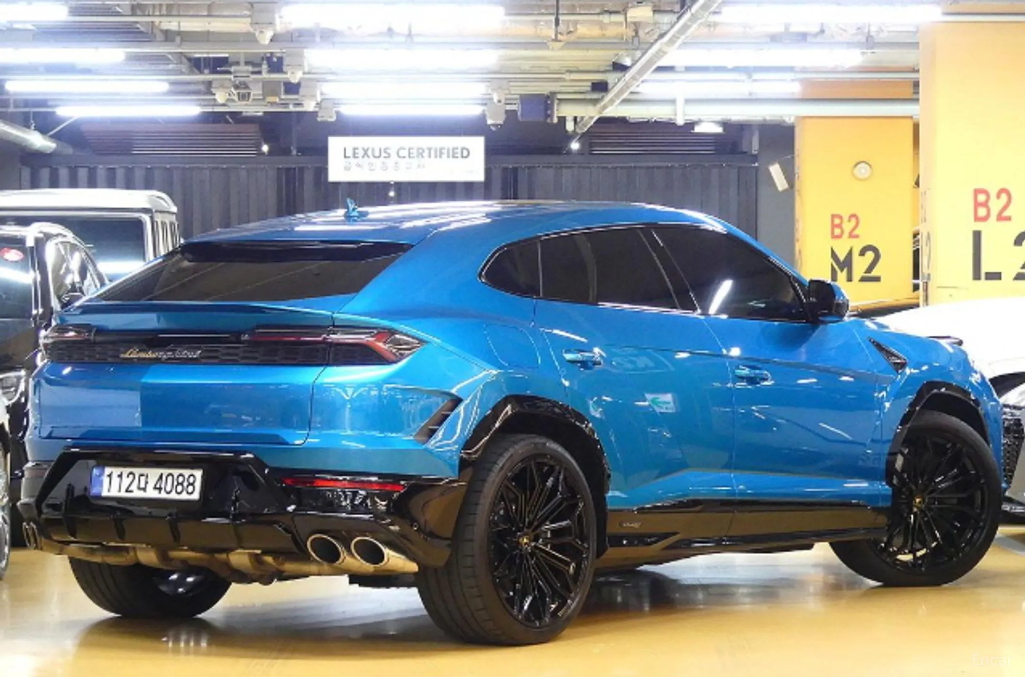 Lamborghini Urus превью 3