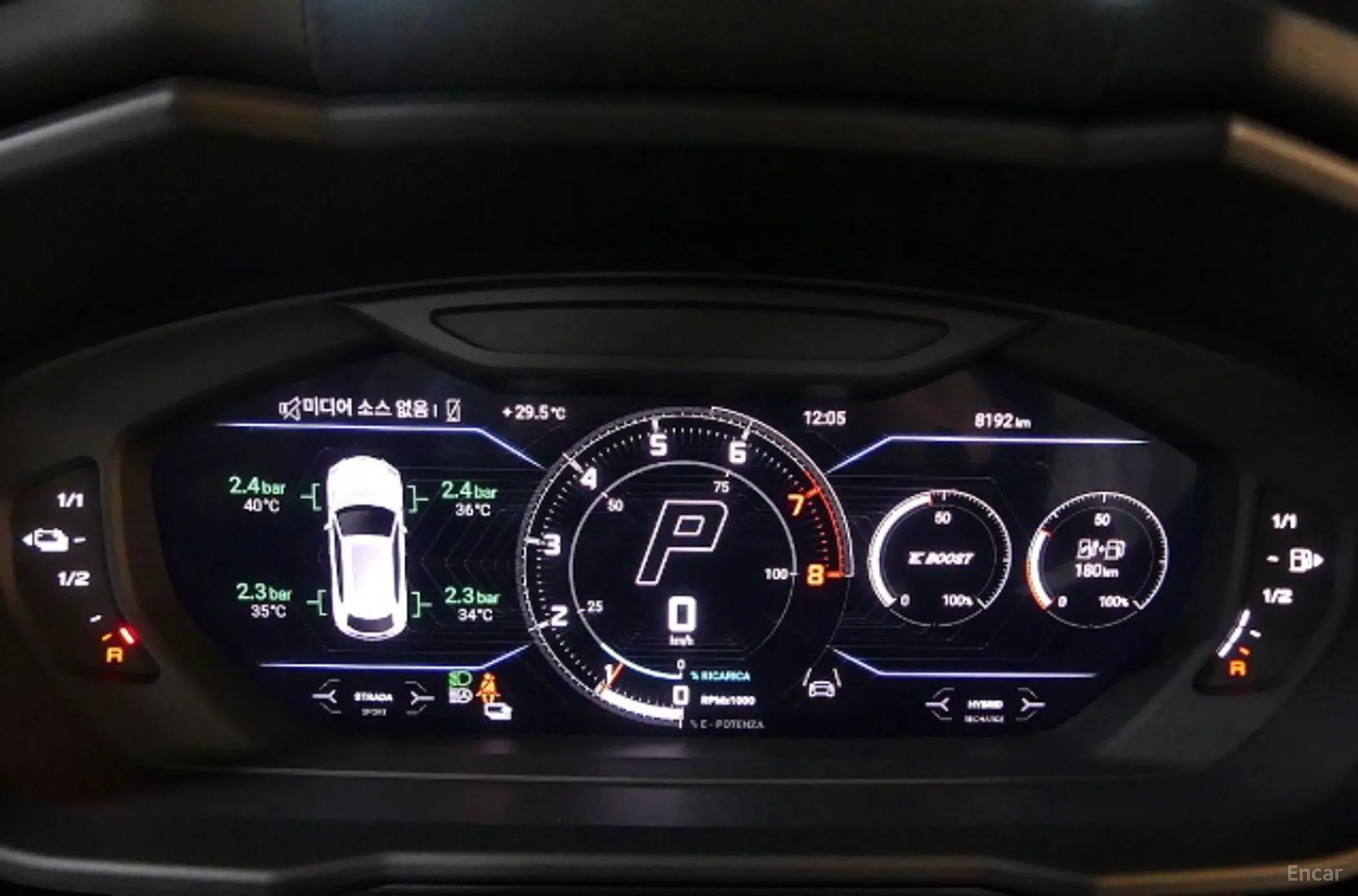 Lamborghini Urus превью 8