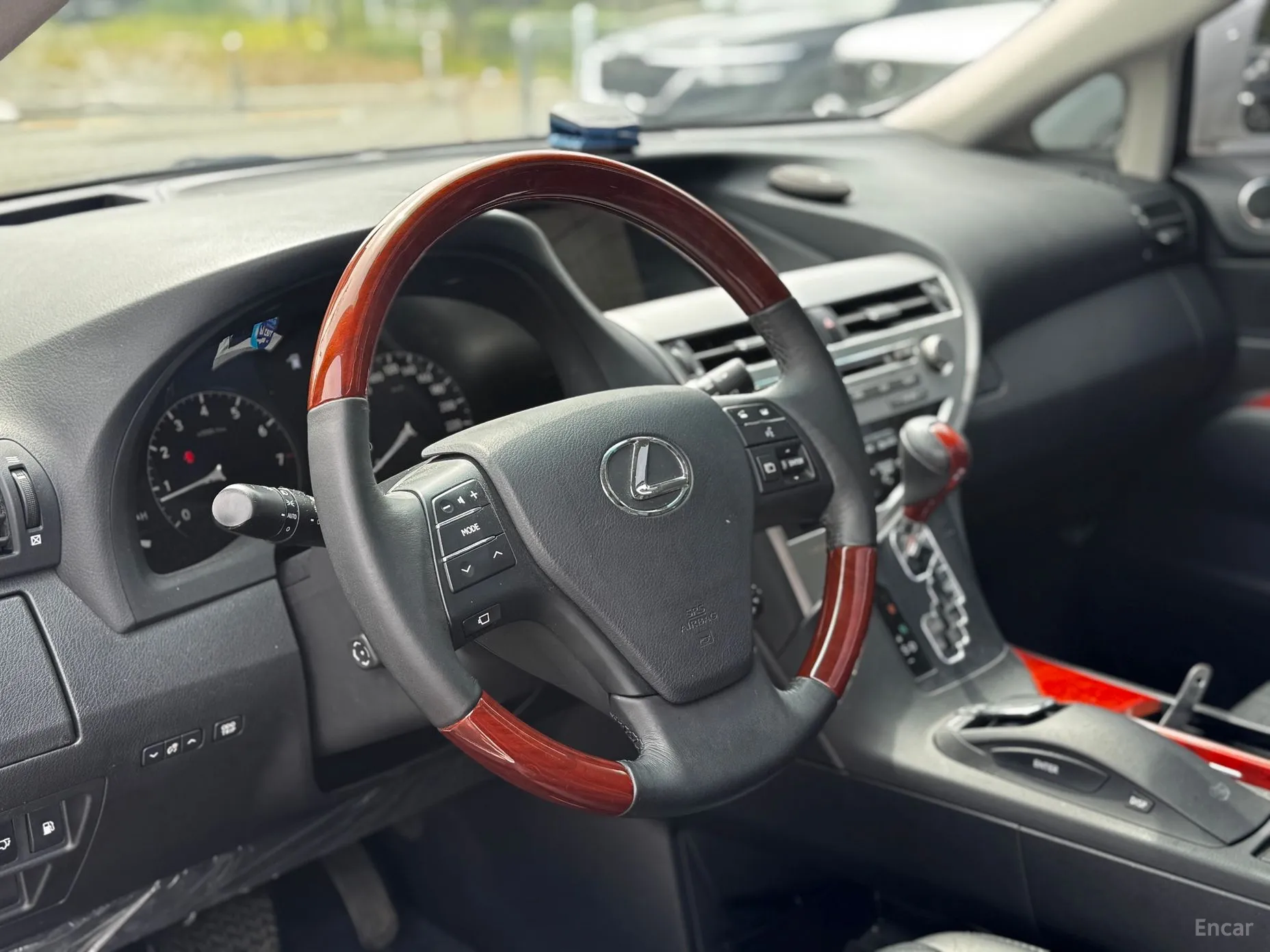Lexus RX350 превью 8