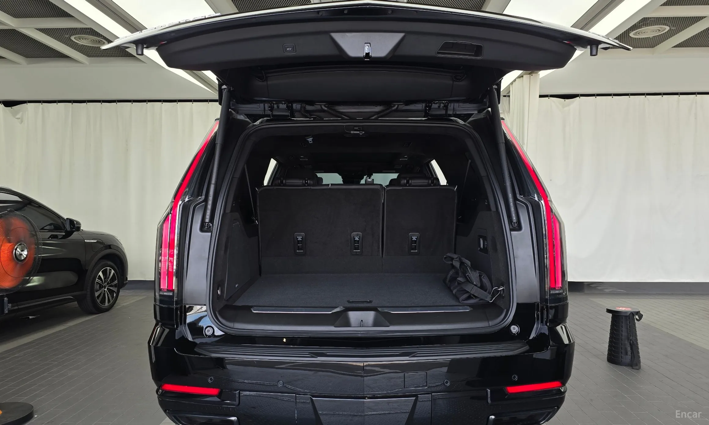 Cadillac Escalade 5th Generation превью 20