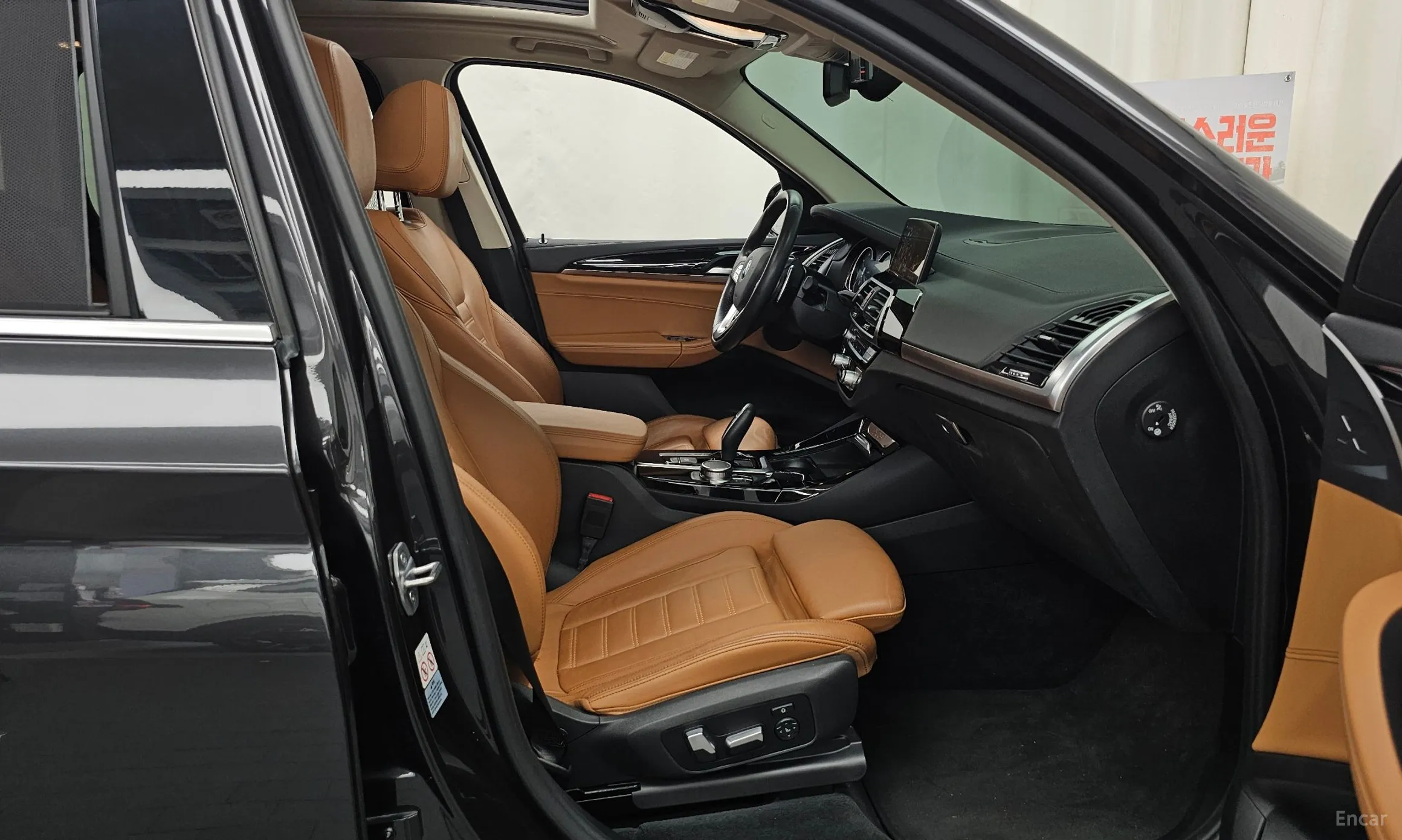 BMW X3 (G01) превью 11
