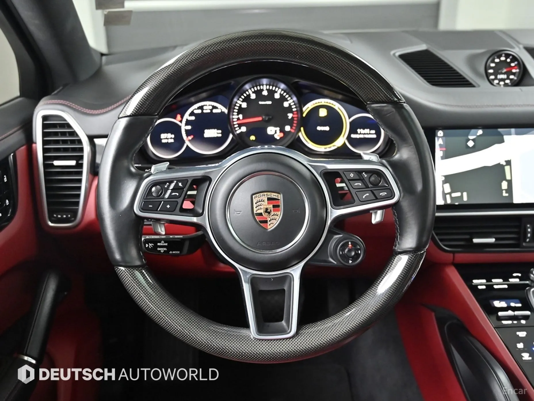Porsche Cayenne (PO536) превью 13