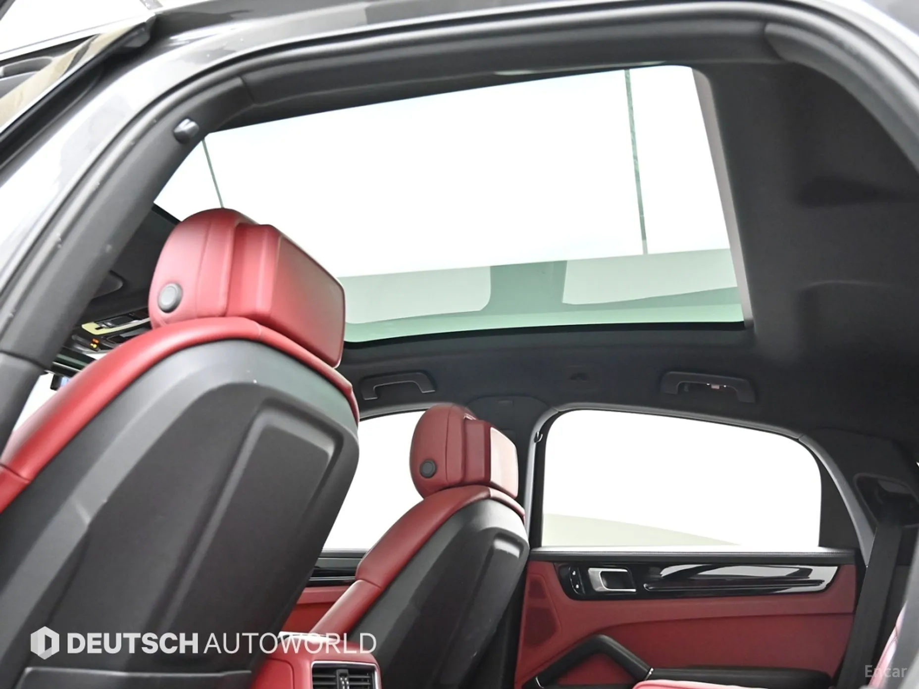 Porsche Cayenne (PO536) превью 19