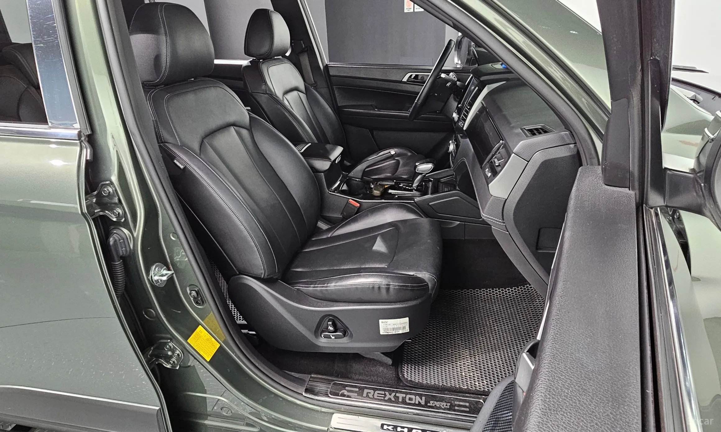 KG Mobility (SsangYong) Rexton Sports Khan превью 10