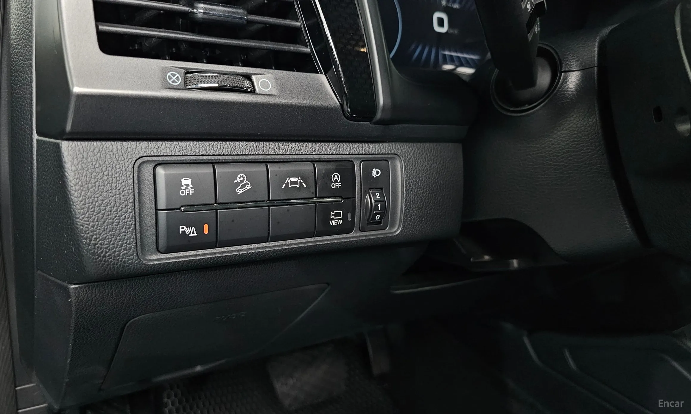 KG Mobility (SsangYong) Rexton Sports Khan превью 18