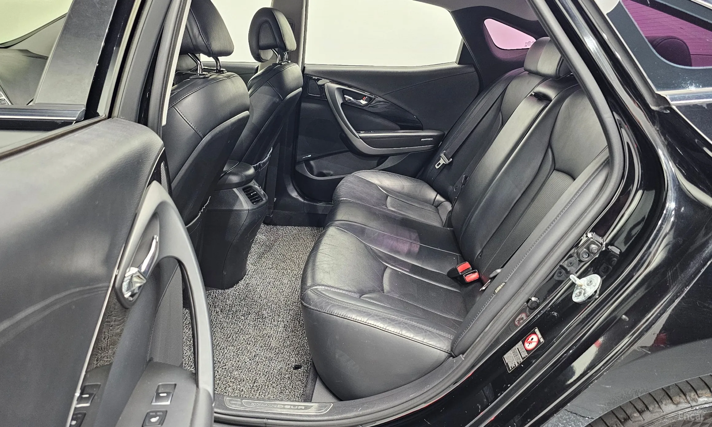 Hyundai Grandeur HG превью 11
