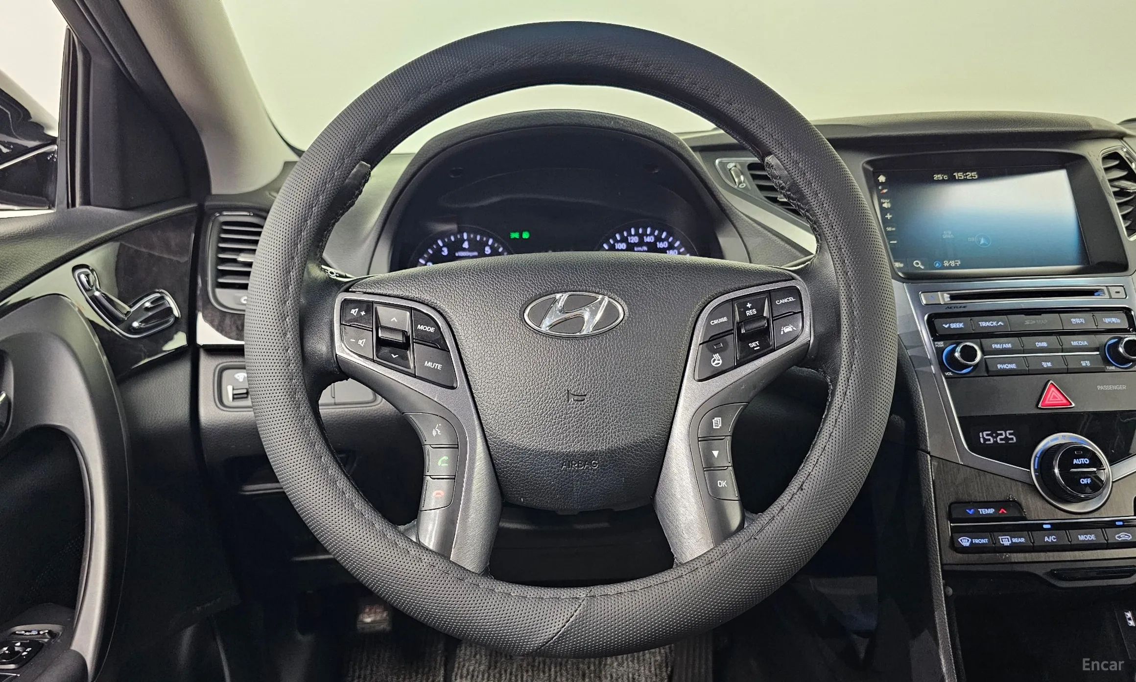 Hyundai Grandeur HG превью 14