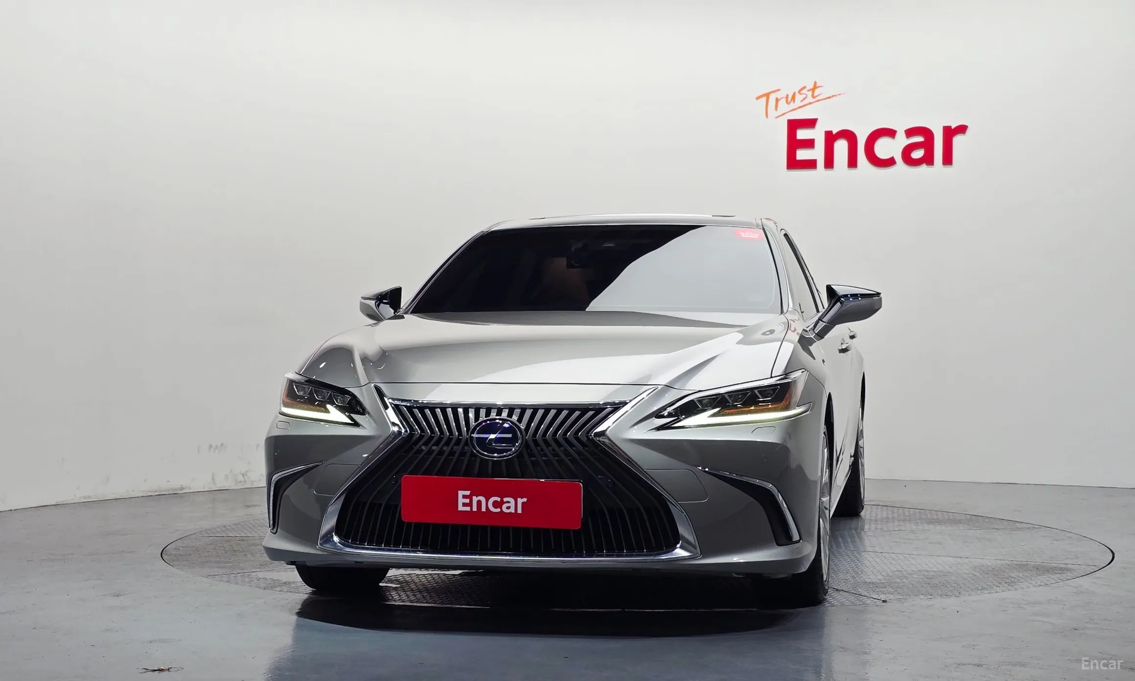 Lexus ES300h 7th Generation превью 3