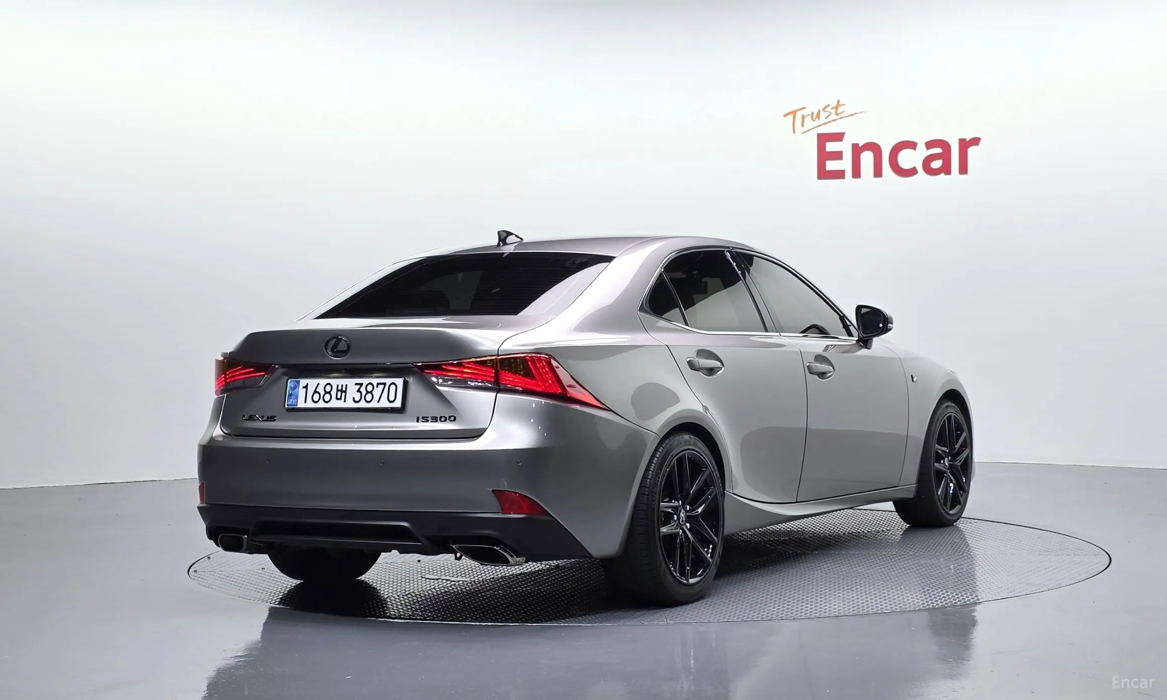 Lexus New IS300
