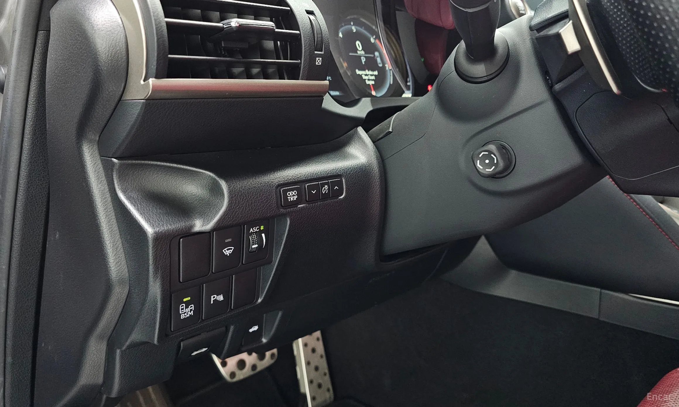 Lexus New IS300 превью 17