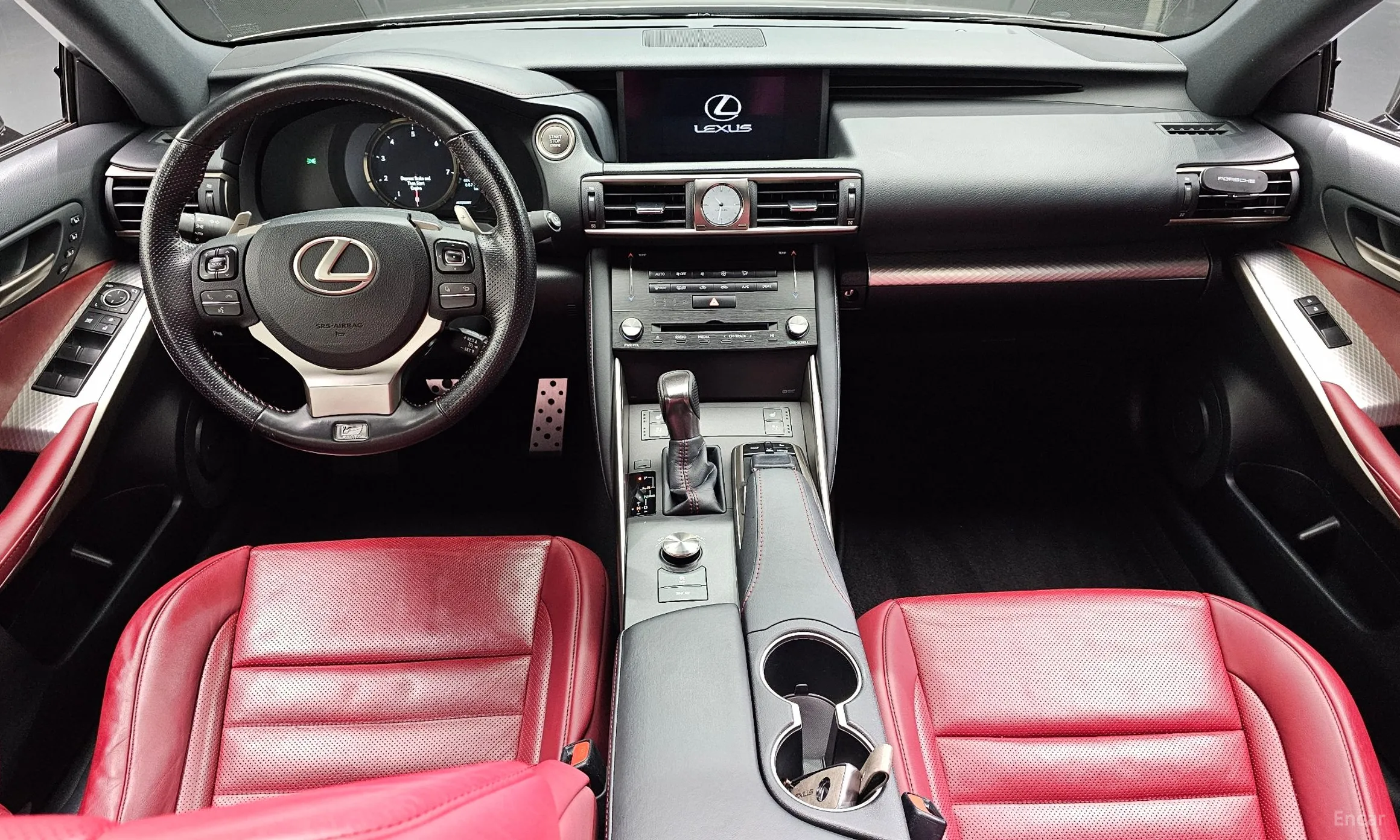 Lexus New IS300 превью 7