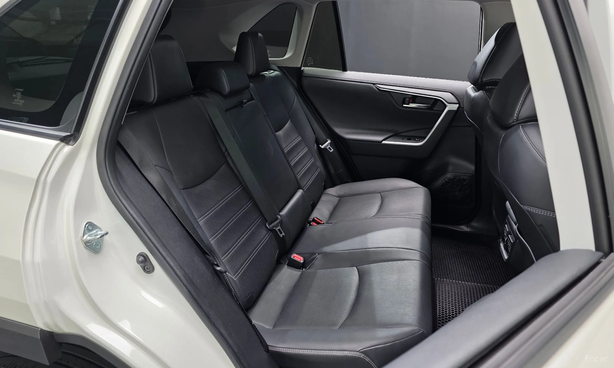 Toyota RAV4 5th Generation превью 11