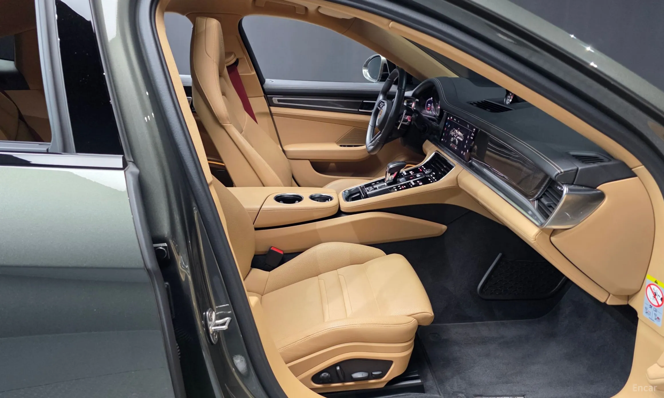 Porsche Panamera (971) превью 11
