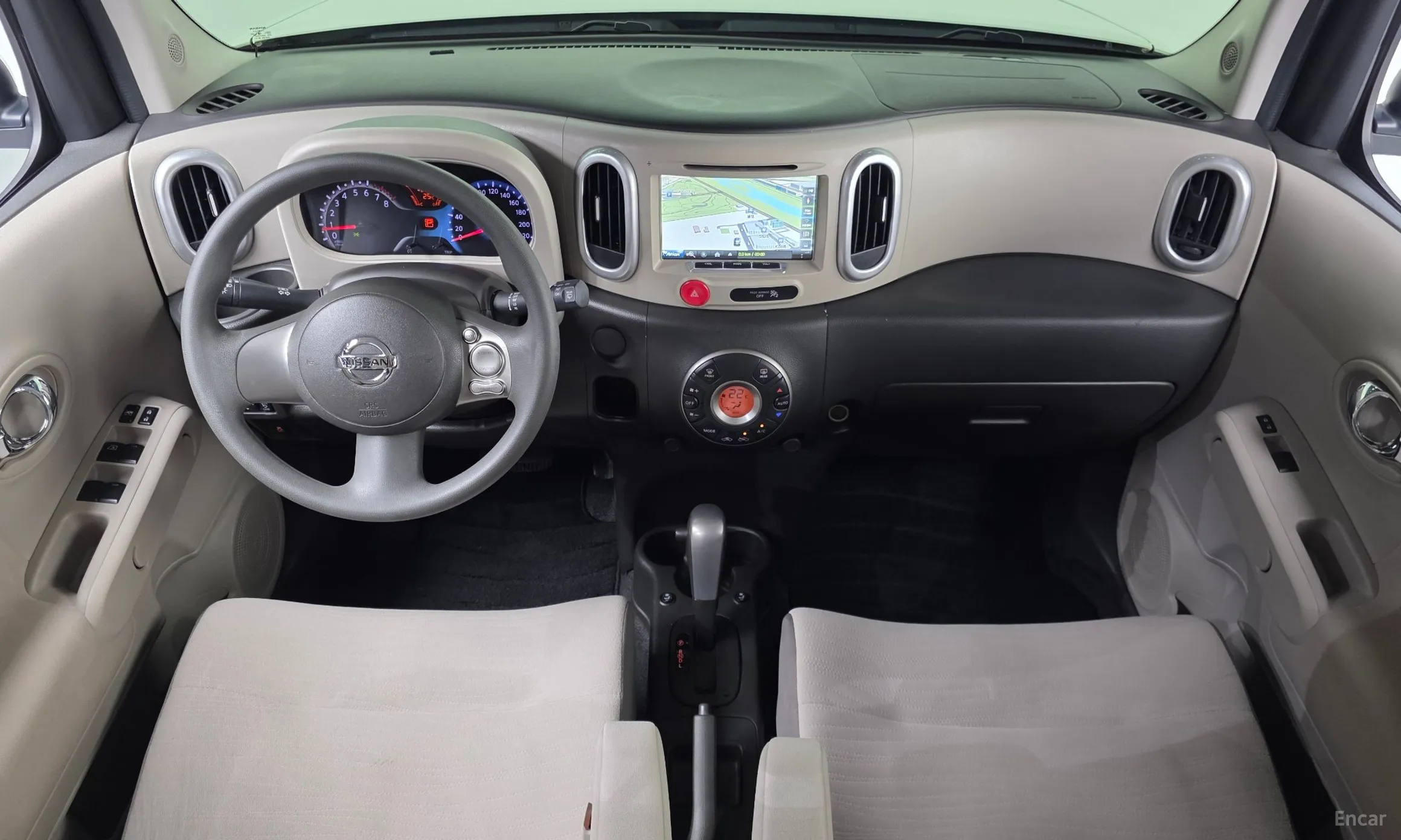 Nissan Cube превью 7
