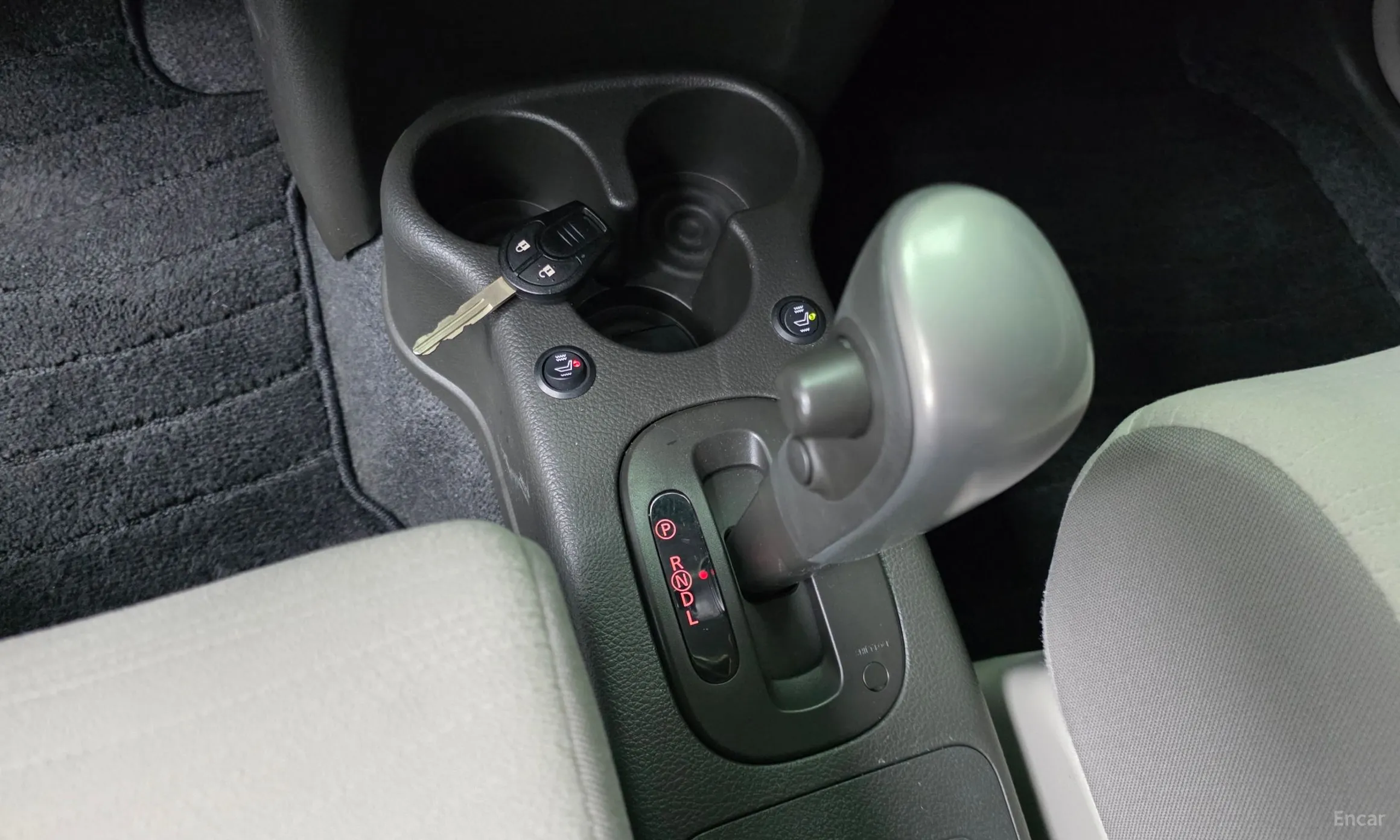 Nissan Cube превью 9