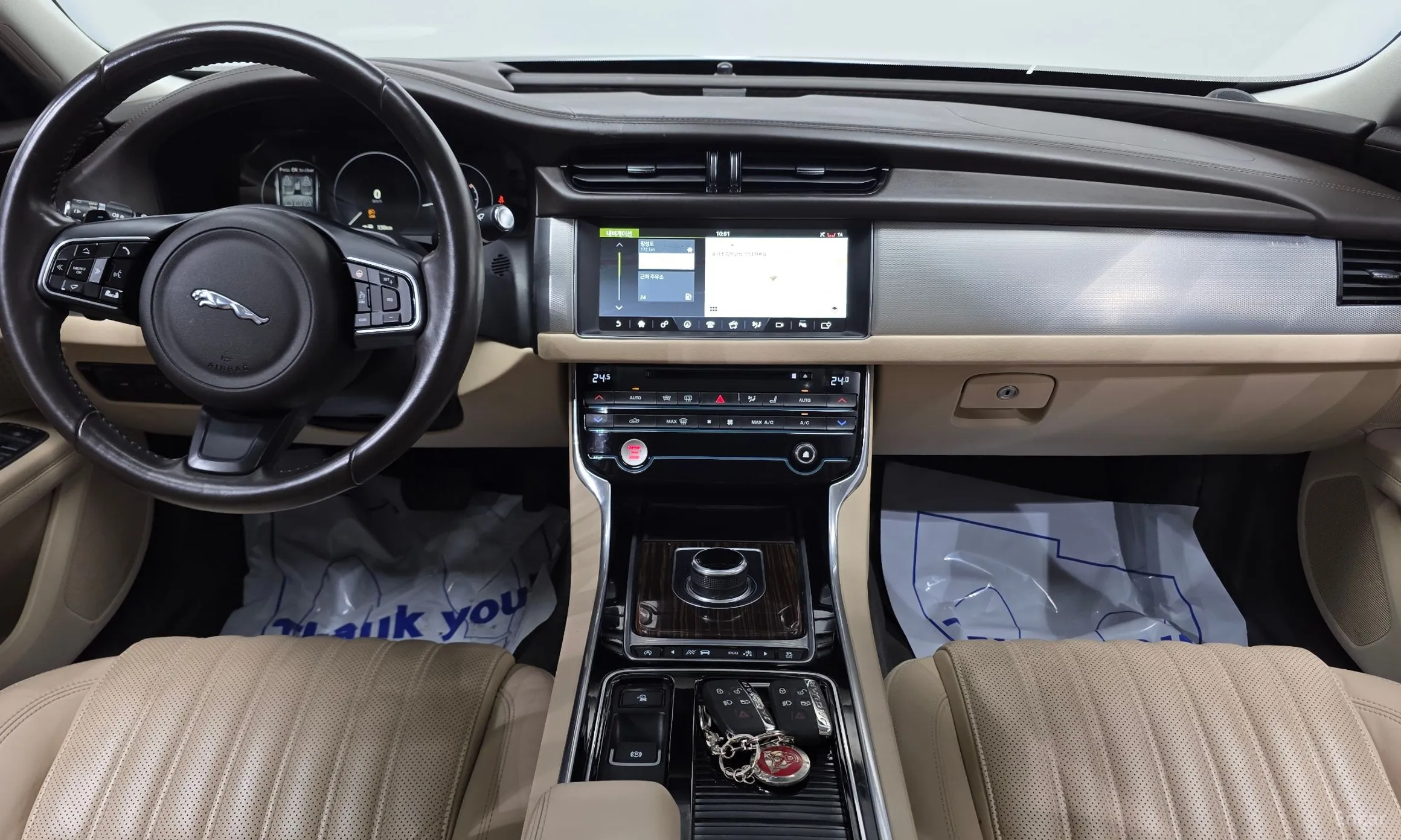 Jaguar XF (x260) превью 7