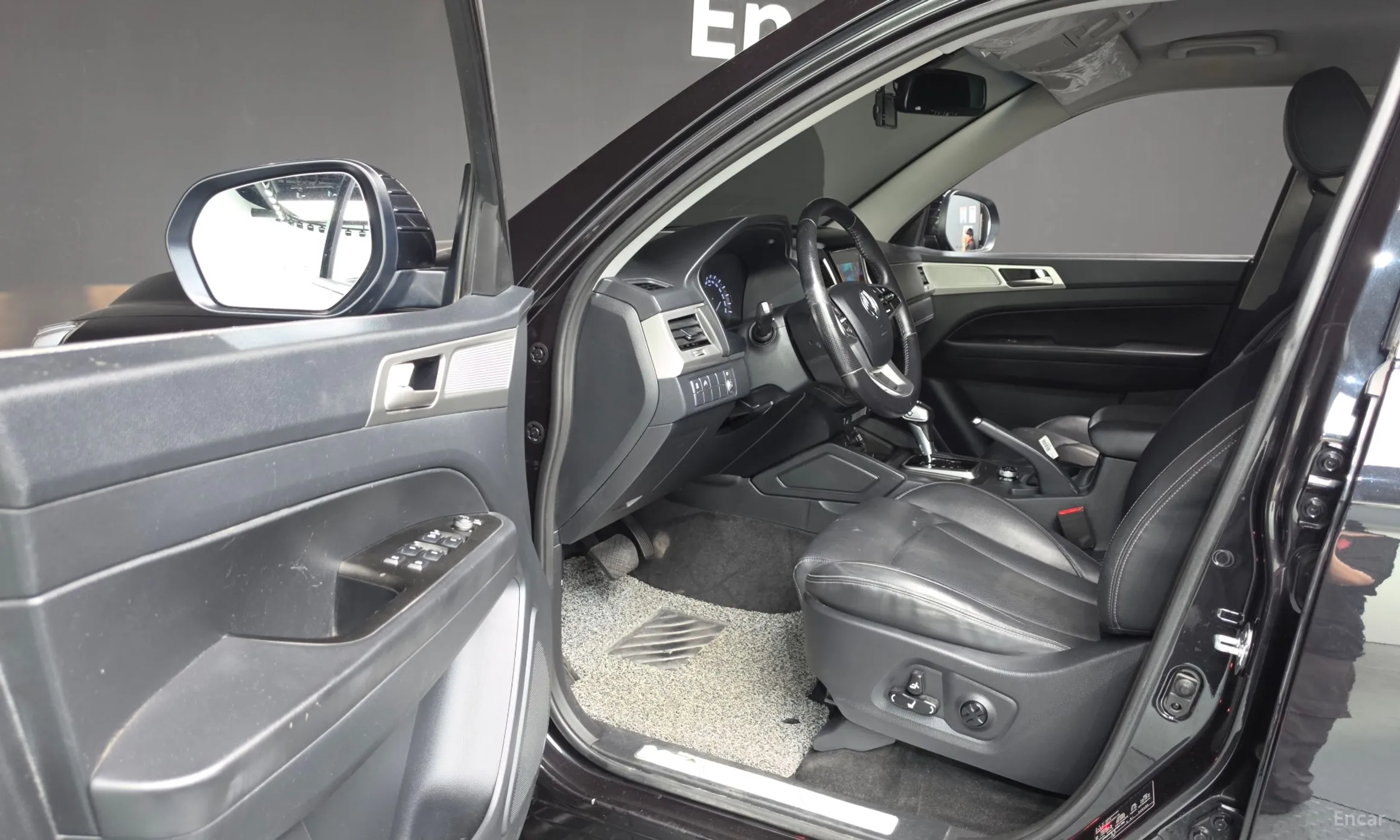 KG Mobility (SsangYong) Rexton Sports превью 10