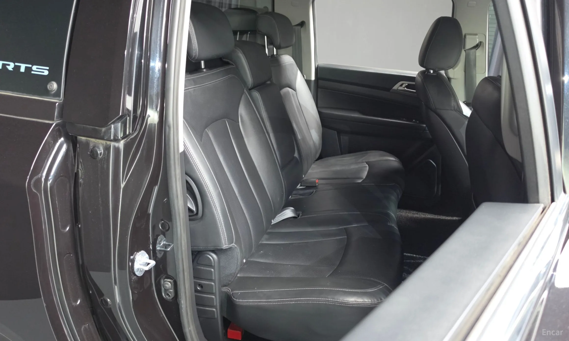 KG Mobility (SsangYong) Rexton Sports превью 11