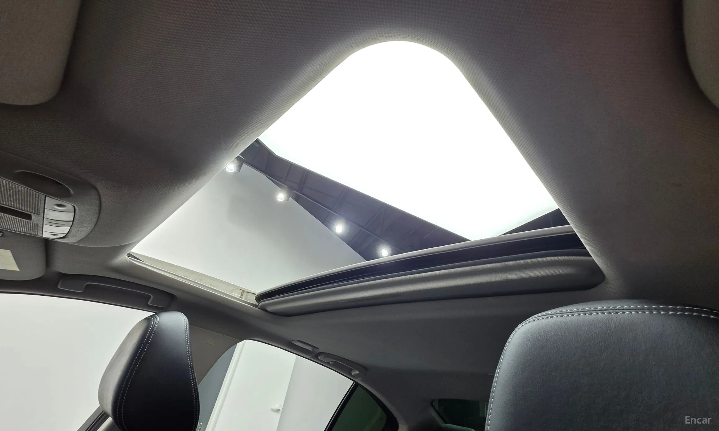 Infiniti Q50 превью 18