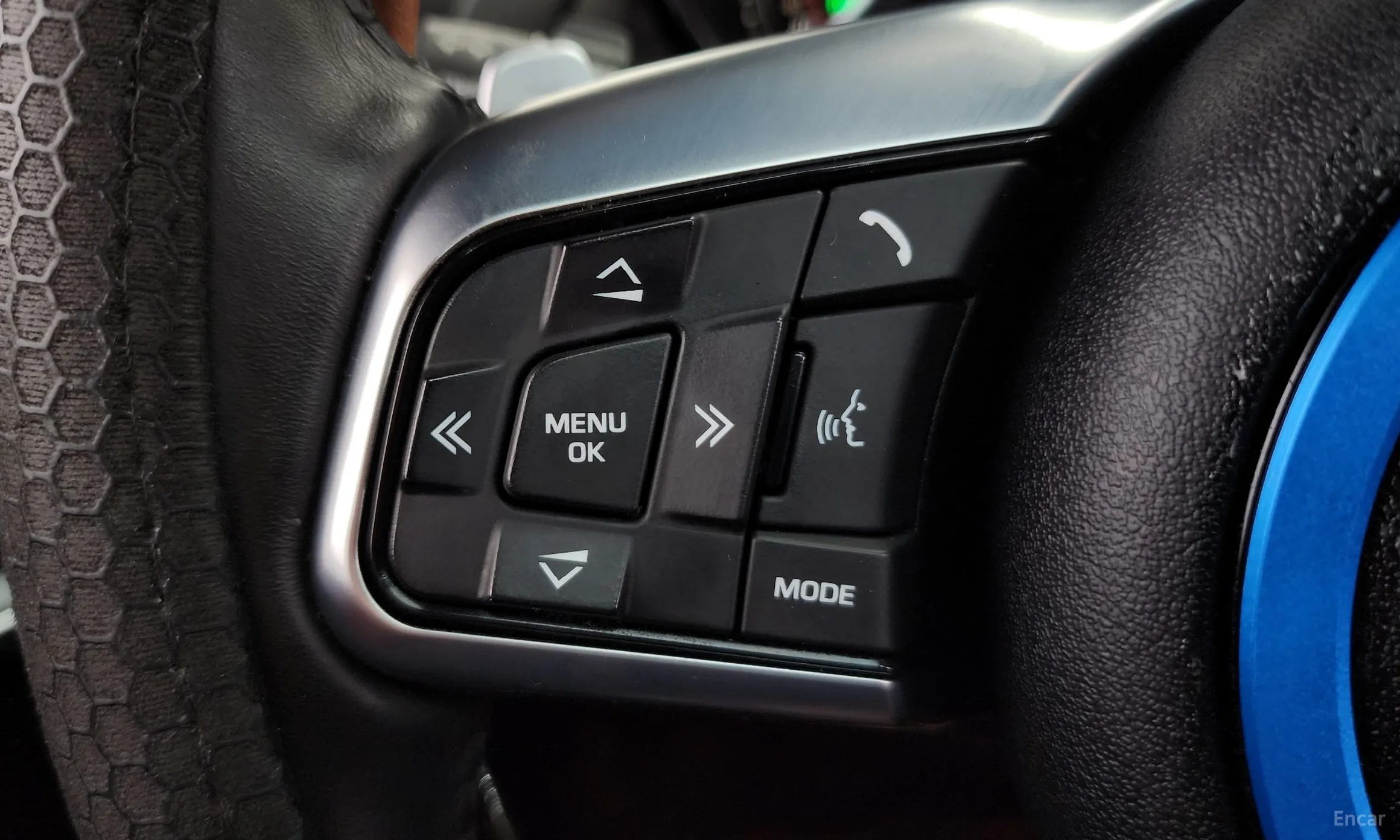Jaguar F-TYPE превью 15
