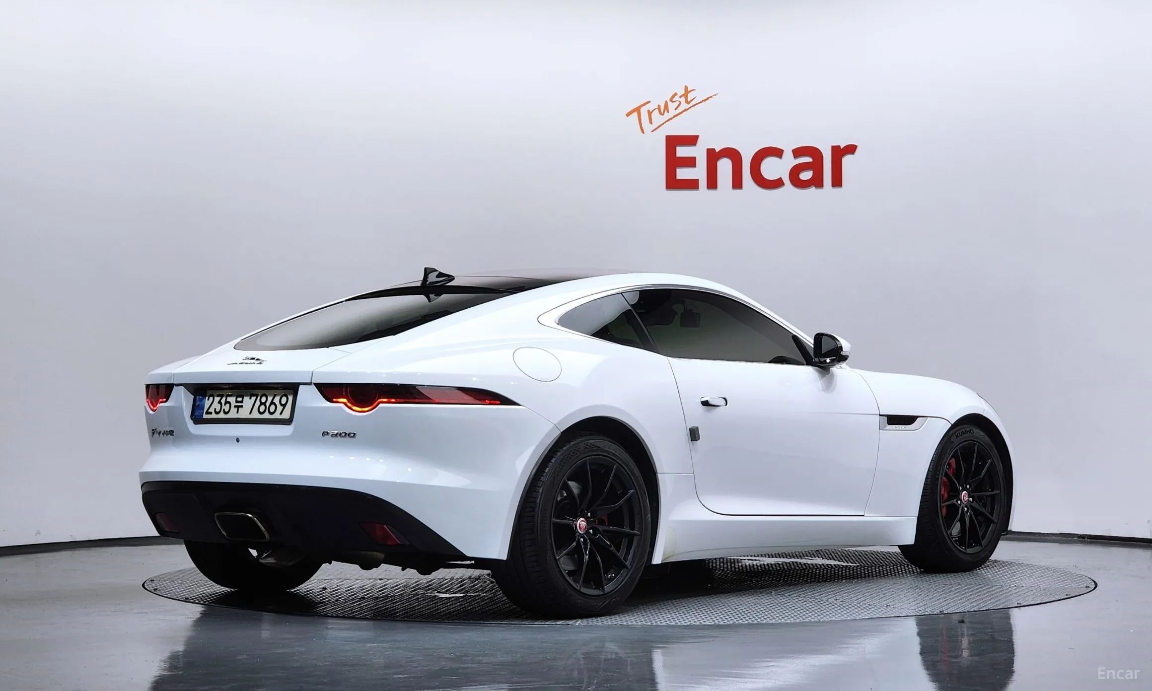 Jaguar F-TYPE