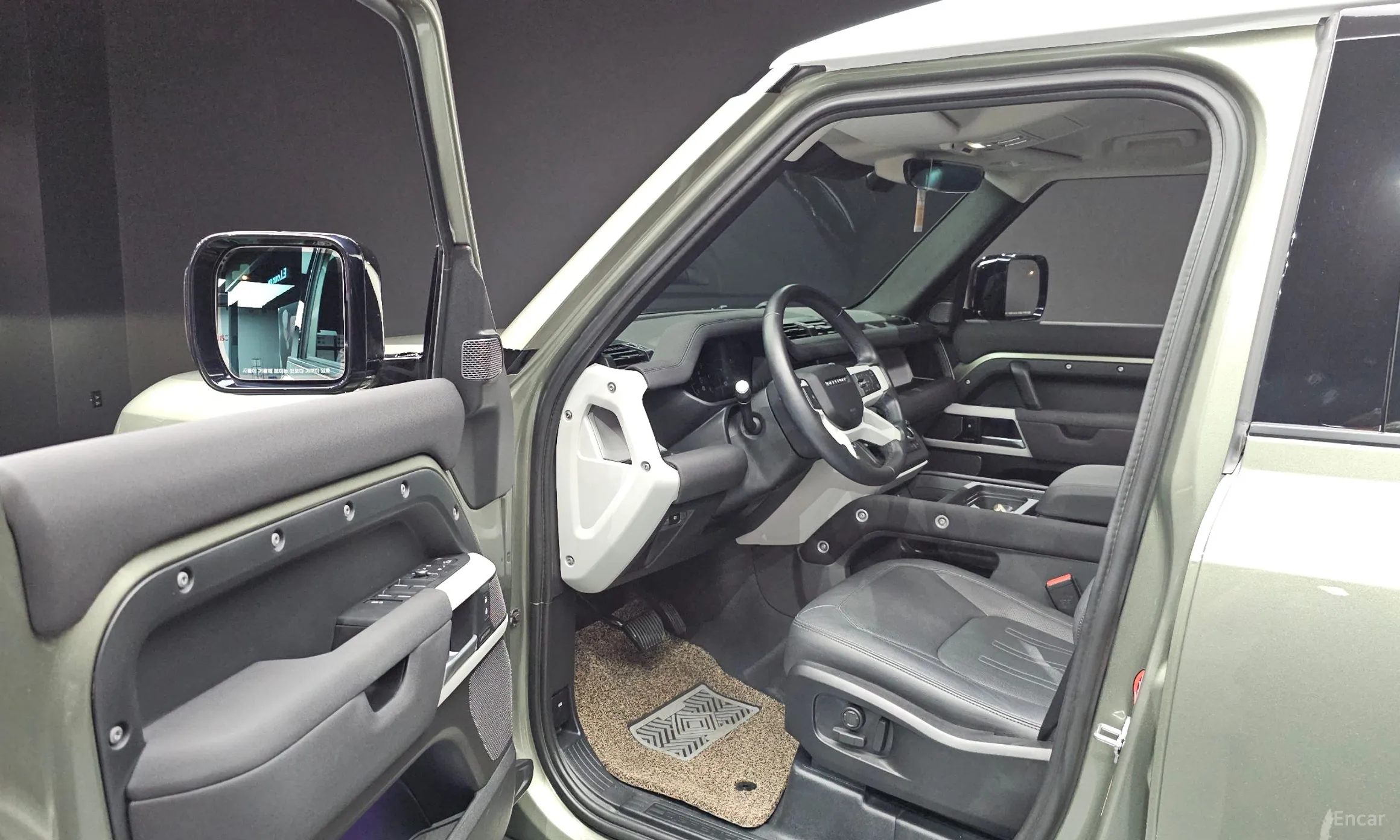 Land Rover Defender (L663) превью 10