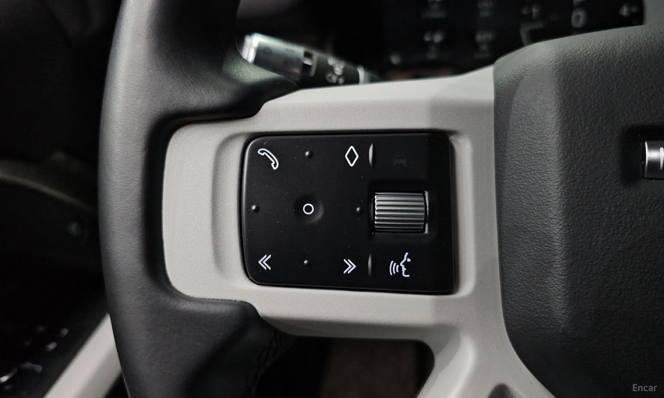 Land Rover Defender (L663) превью 20