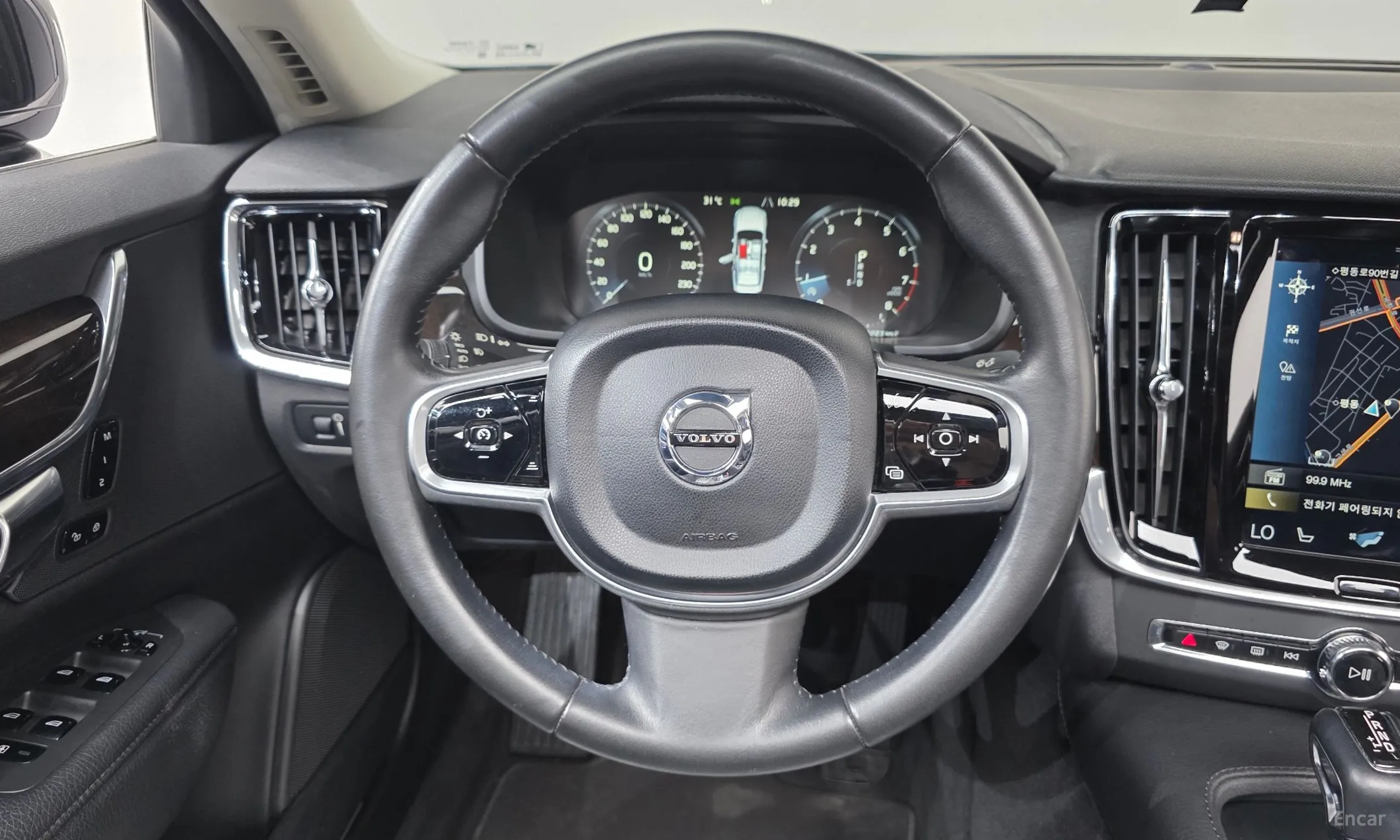 Volvo S90 превью 13