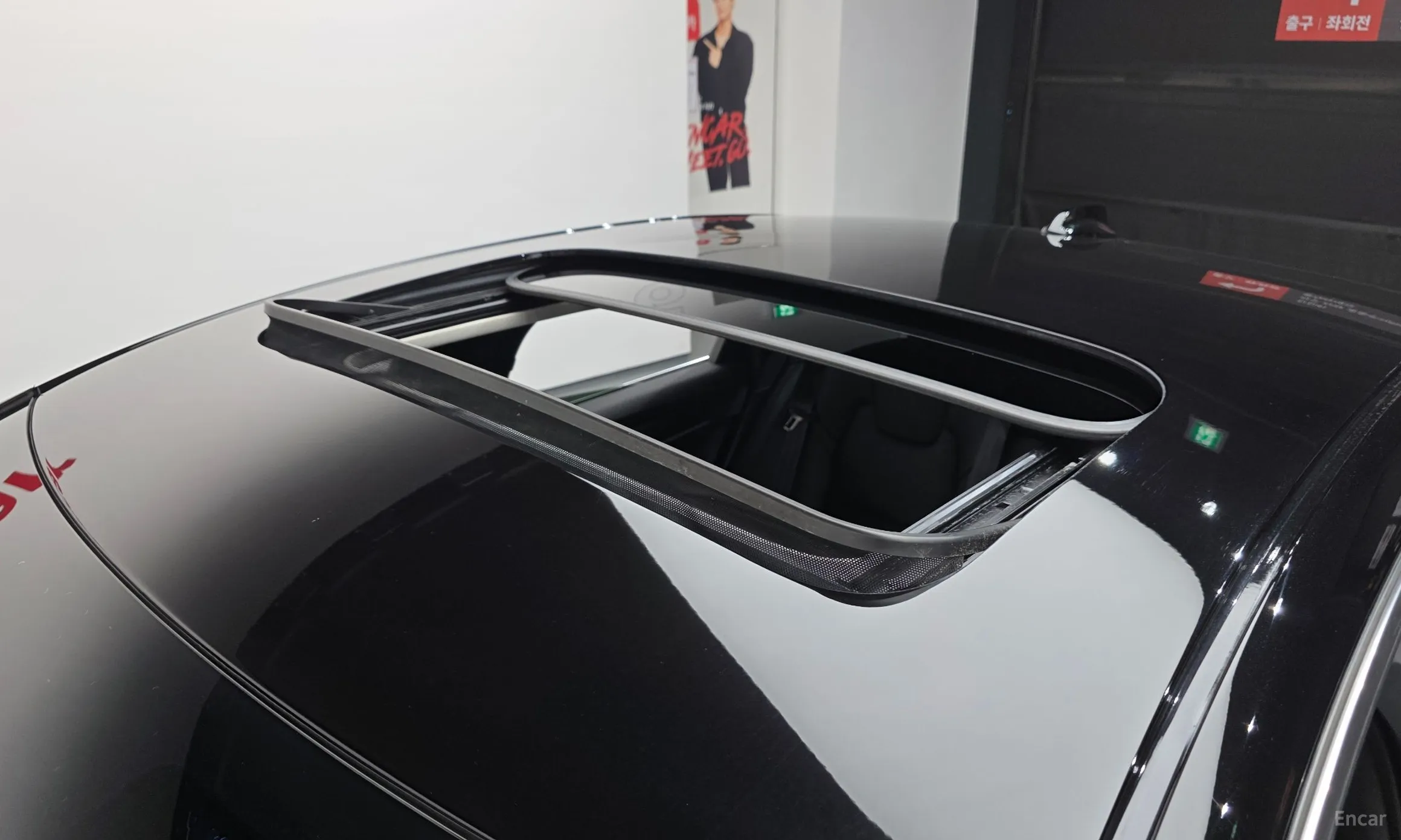 Volvo S90 превью 20