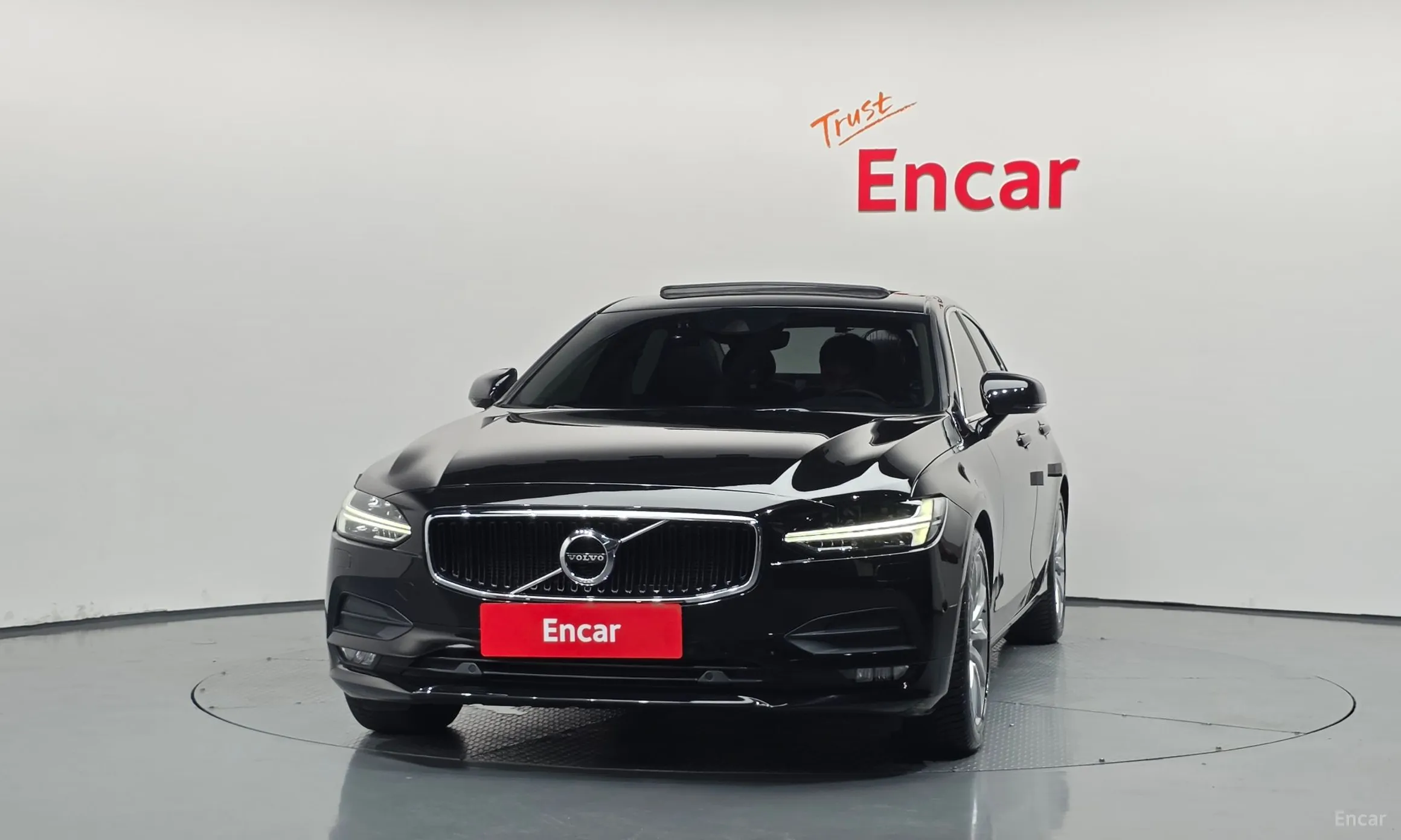 Volvo S90 превью 3