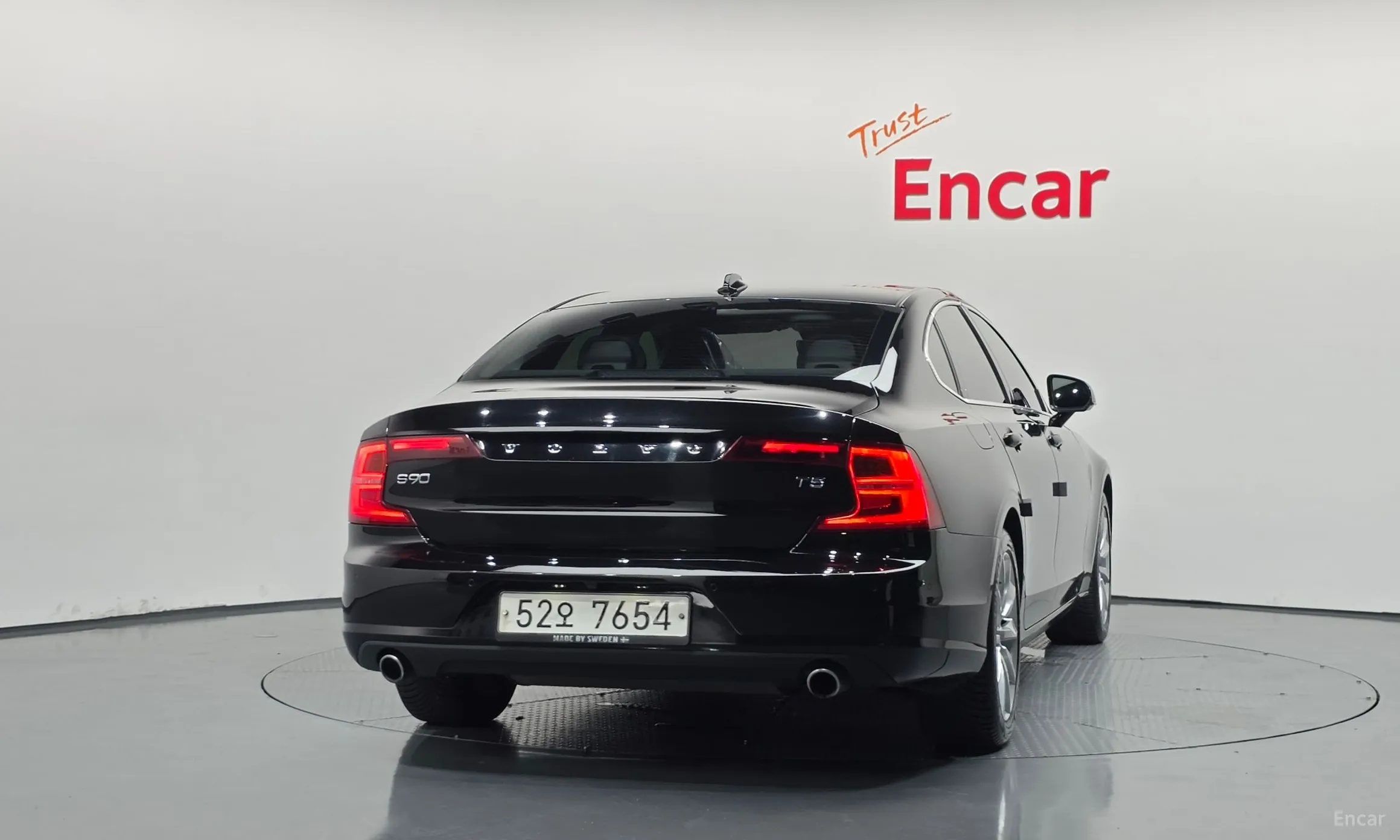 Volvo S90 превью 4