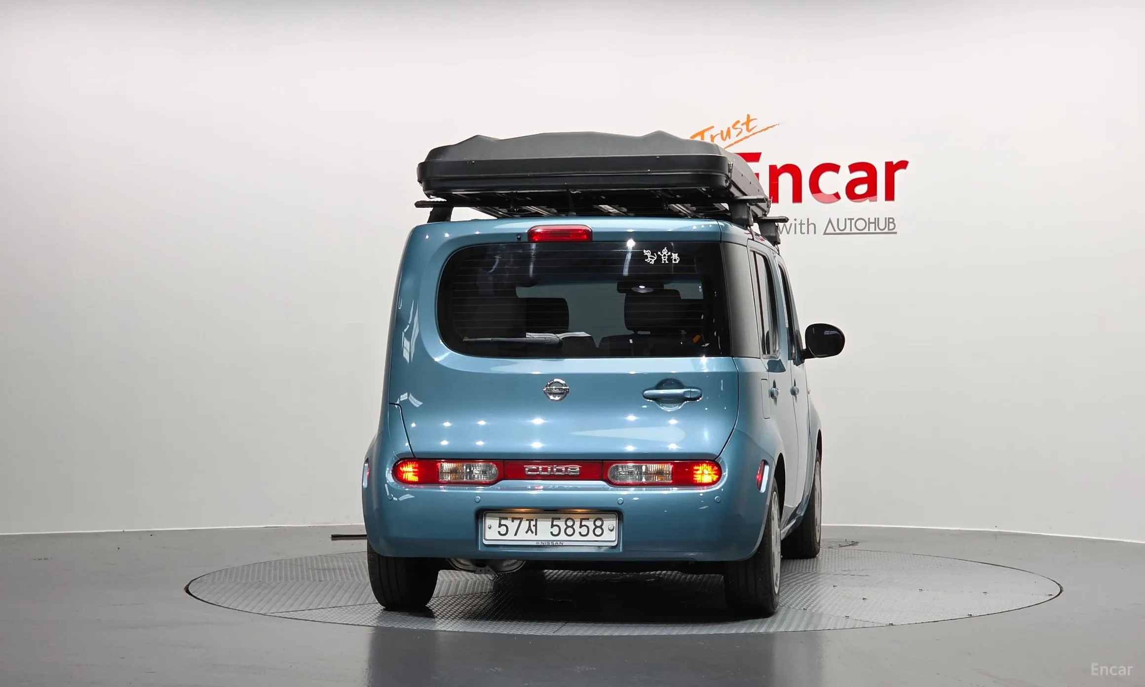 Nissan Cube превью 4
