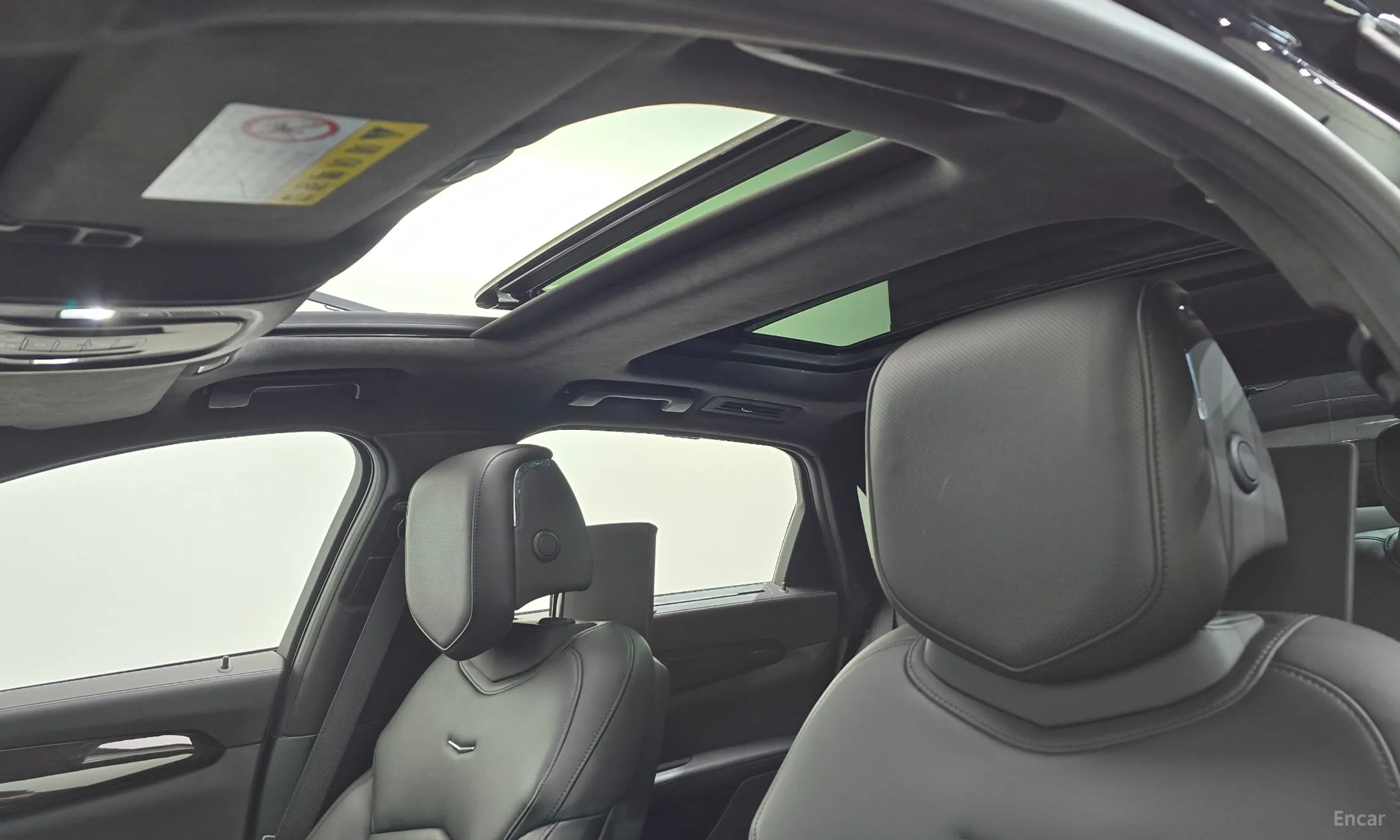 Cadillac CT6 превью 17