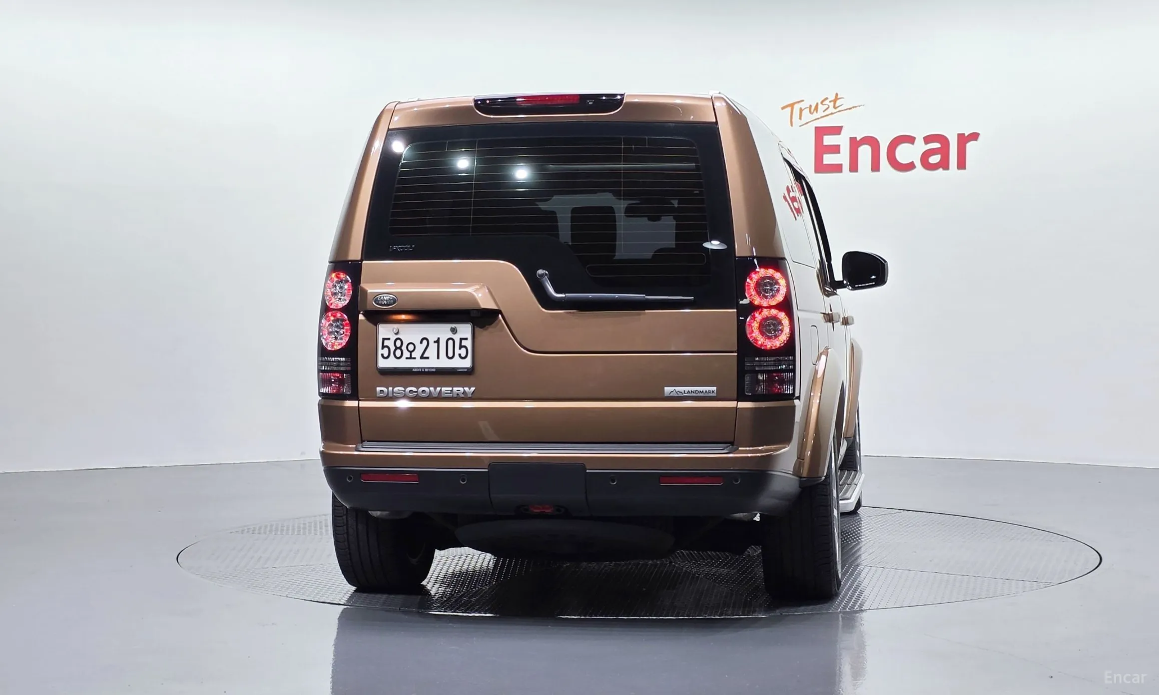 Land Rover Discovery 4 превью 4