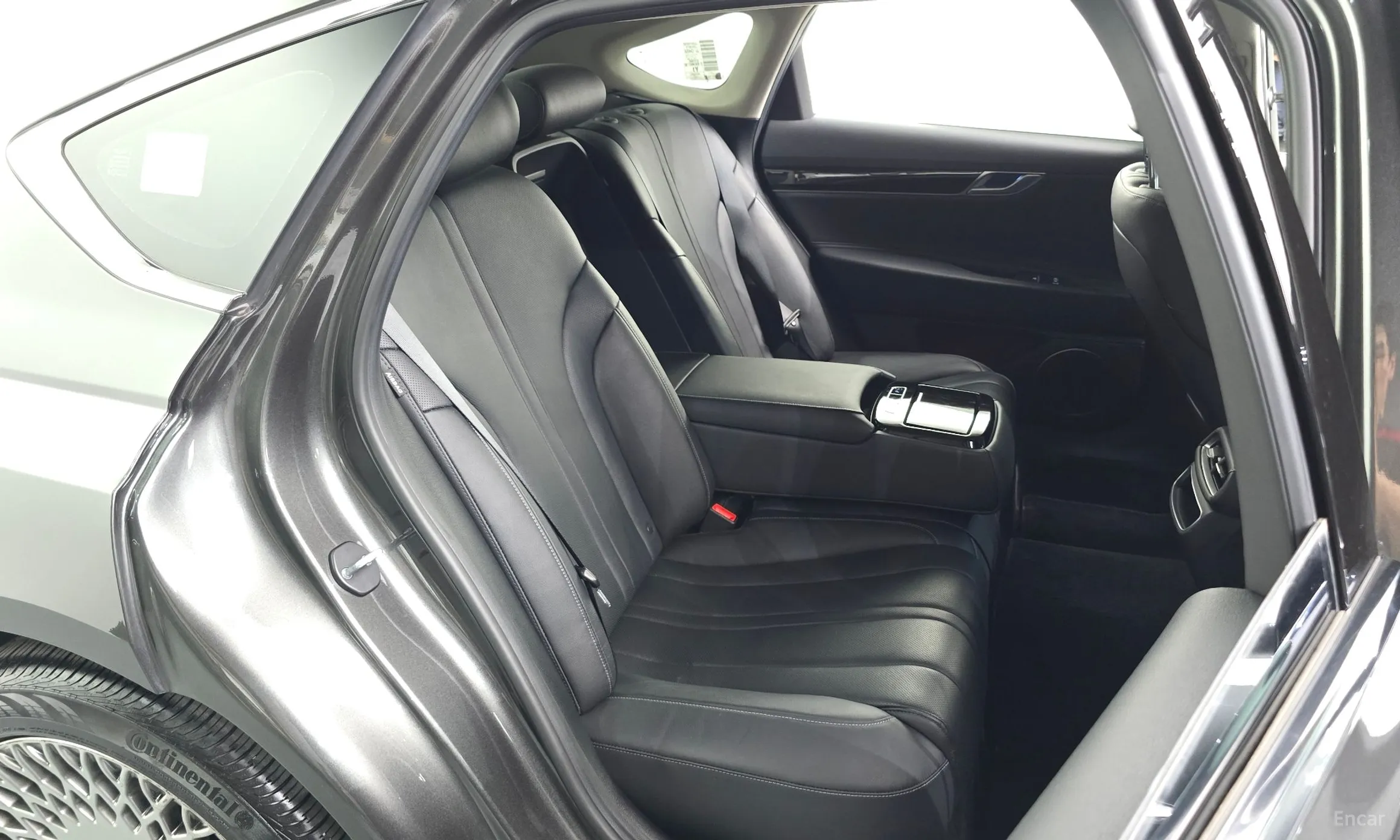 Genesis G80 (RG3) превью 12