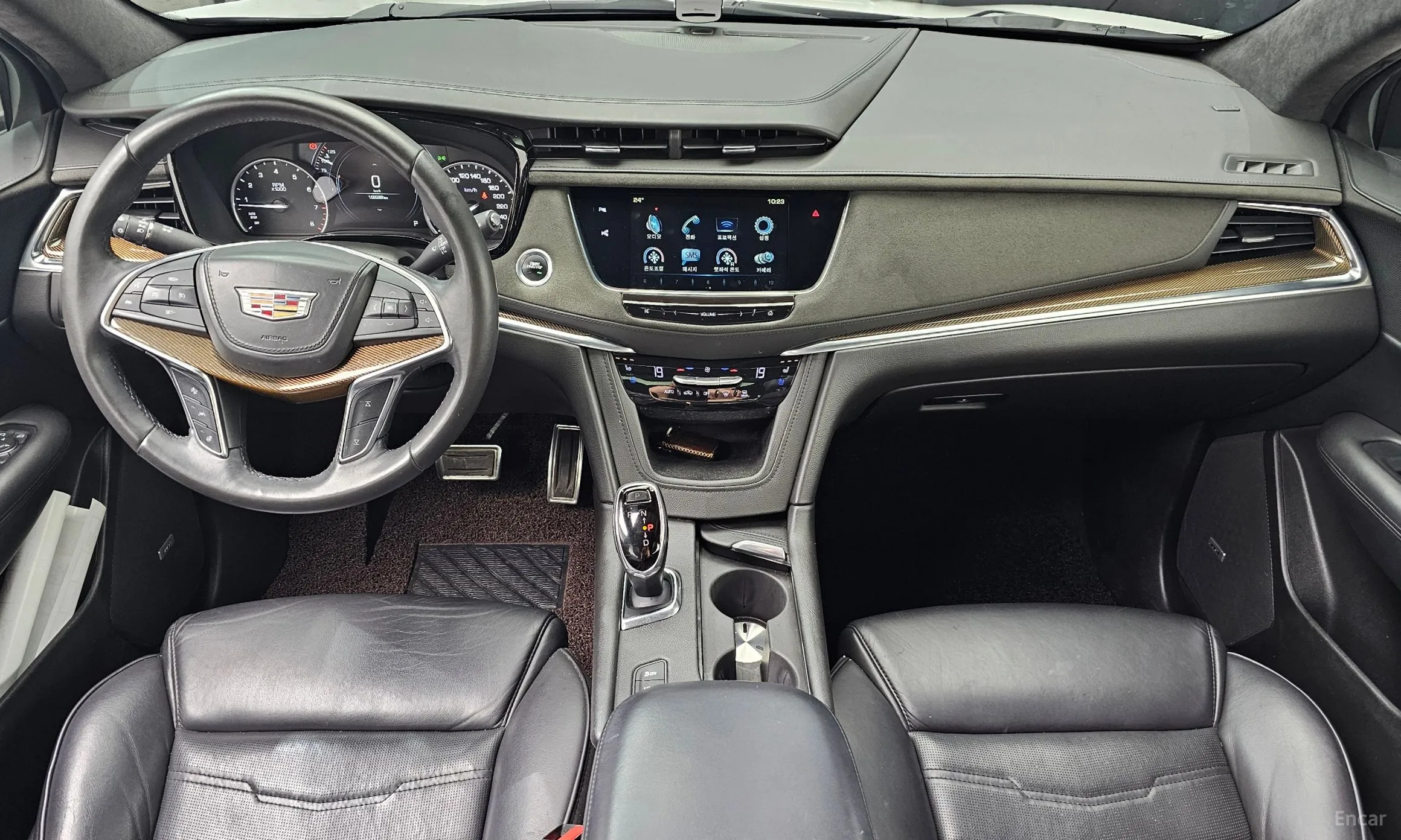 Cadillac XT5 превью 7