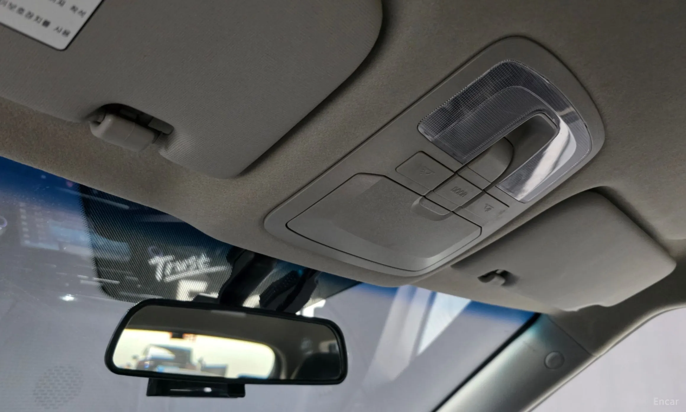 KG Mobility (SsangYong) Berry New Tivoli превью 18