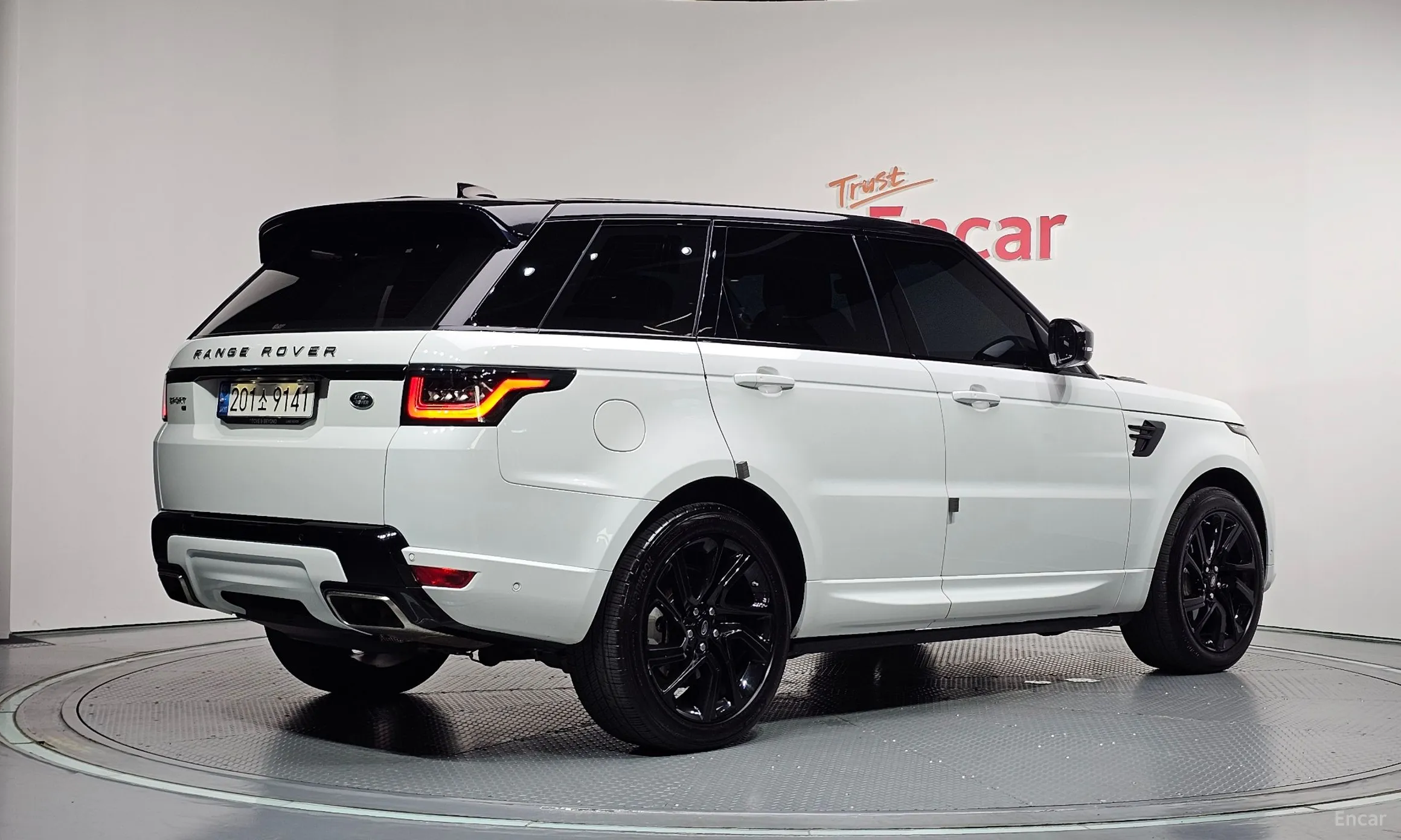 Land Rover Range Rover Sport 2nd Generation