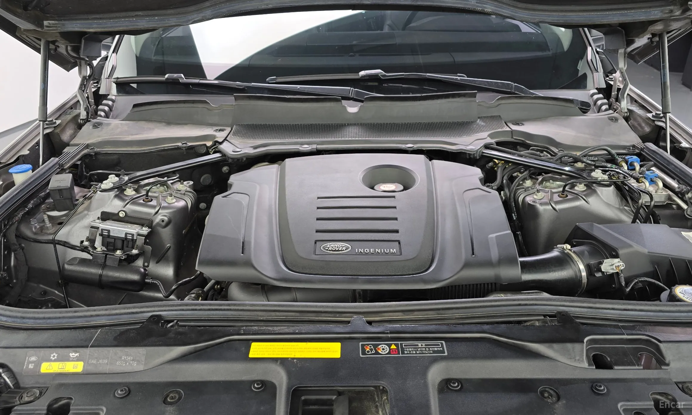Land Rover Discovery 5 превью 6