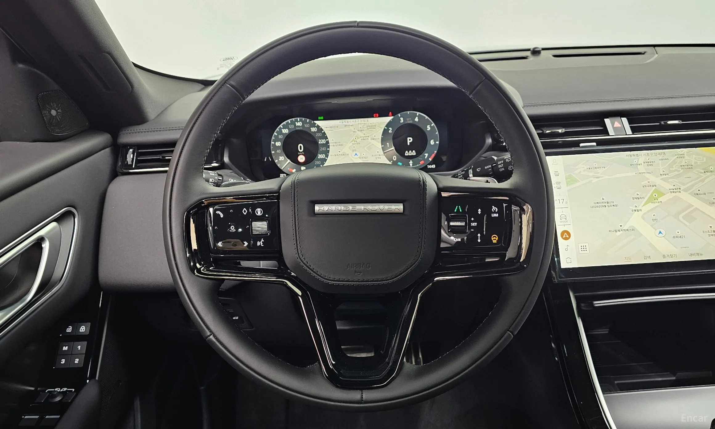 Land Rover Range Rover Bella превью 15