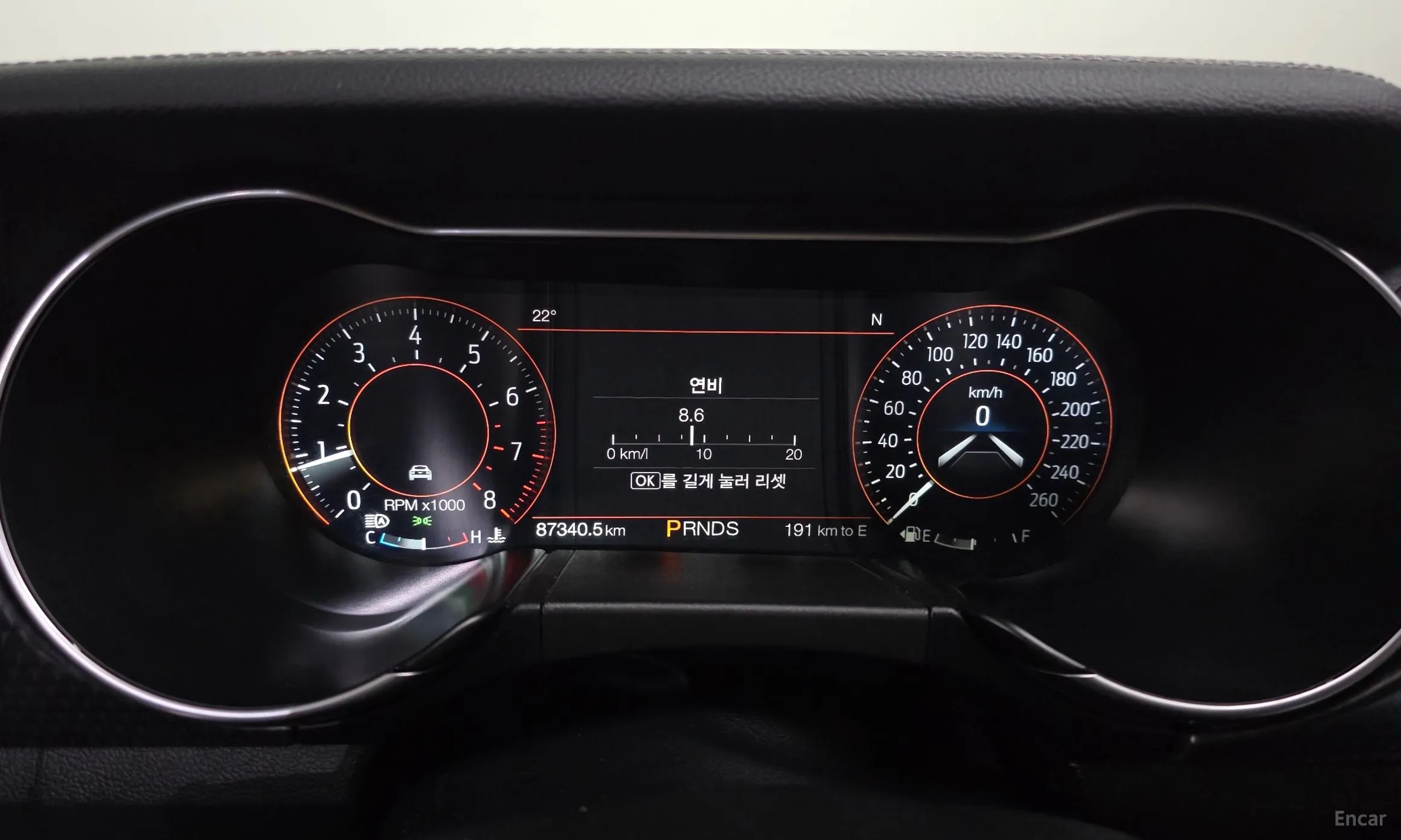 Ford Mustang превью 8