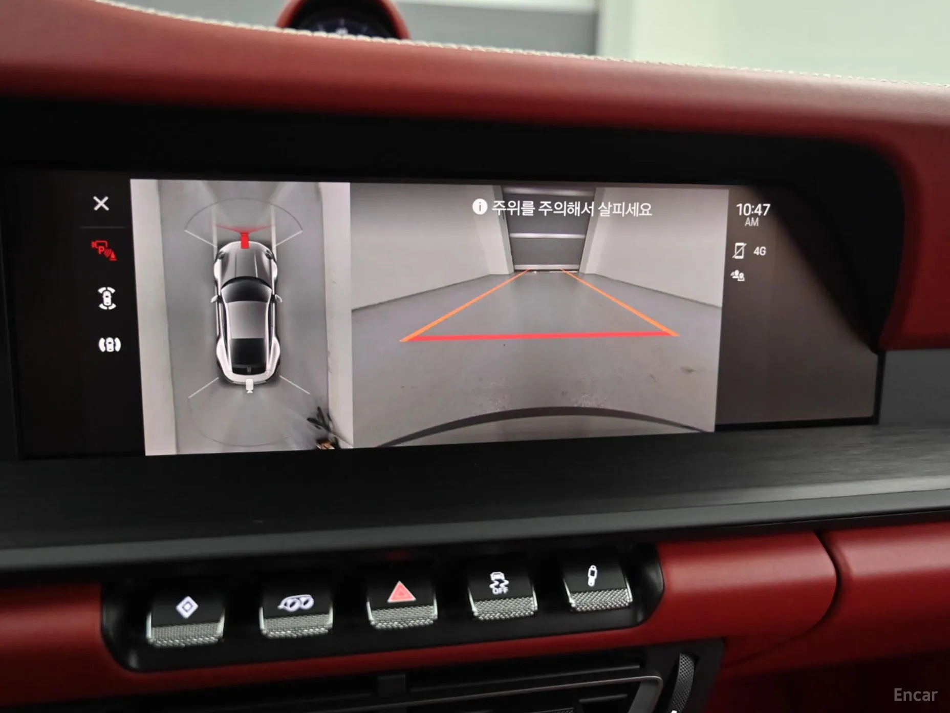 Porsche 911 (992) превью 15