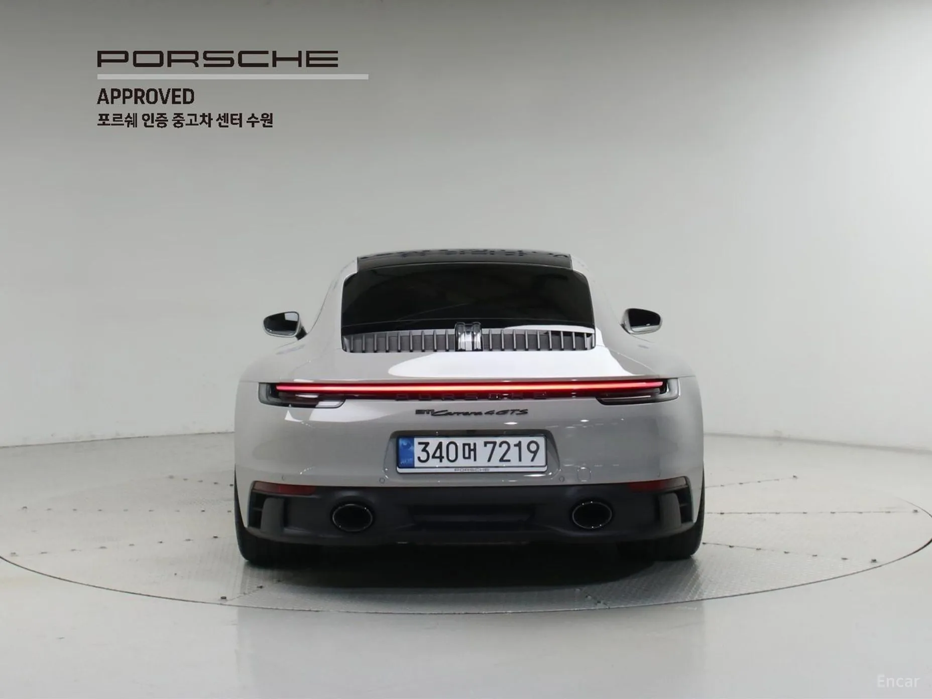 Porsche 911 (992) превью 4
