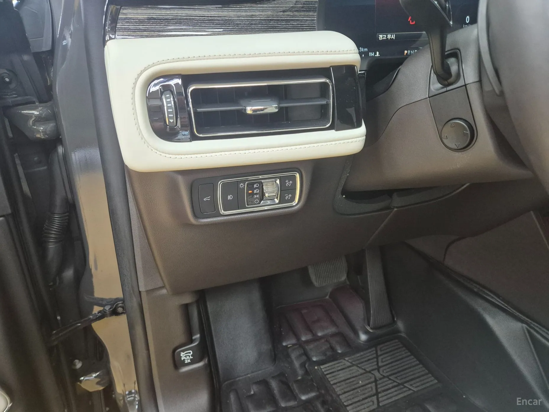 Lincoln Aviator 2nd Generation превью 14
