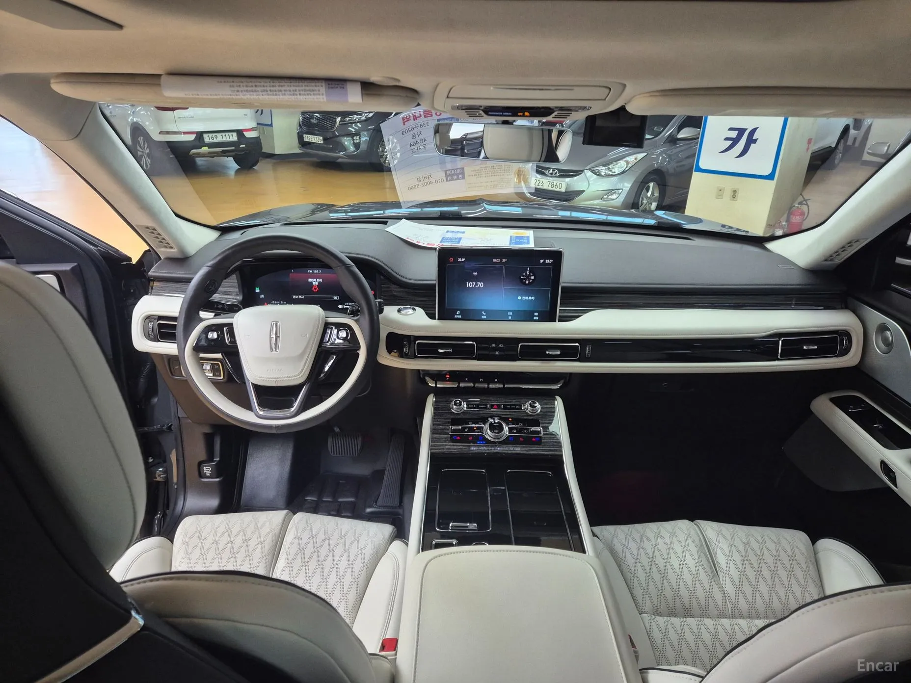 Lincoln Aviator 2nd Generation превью 7