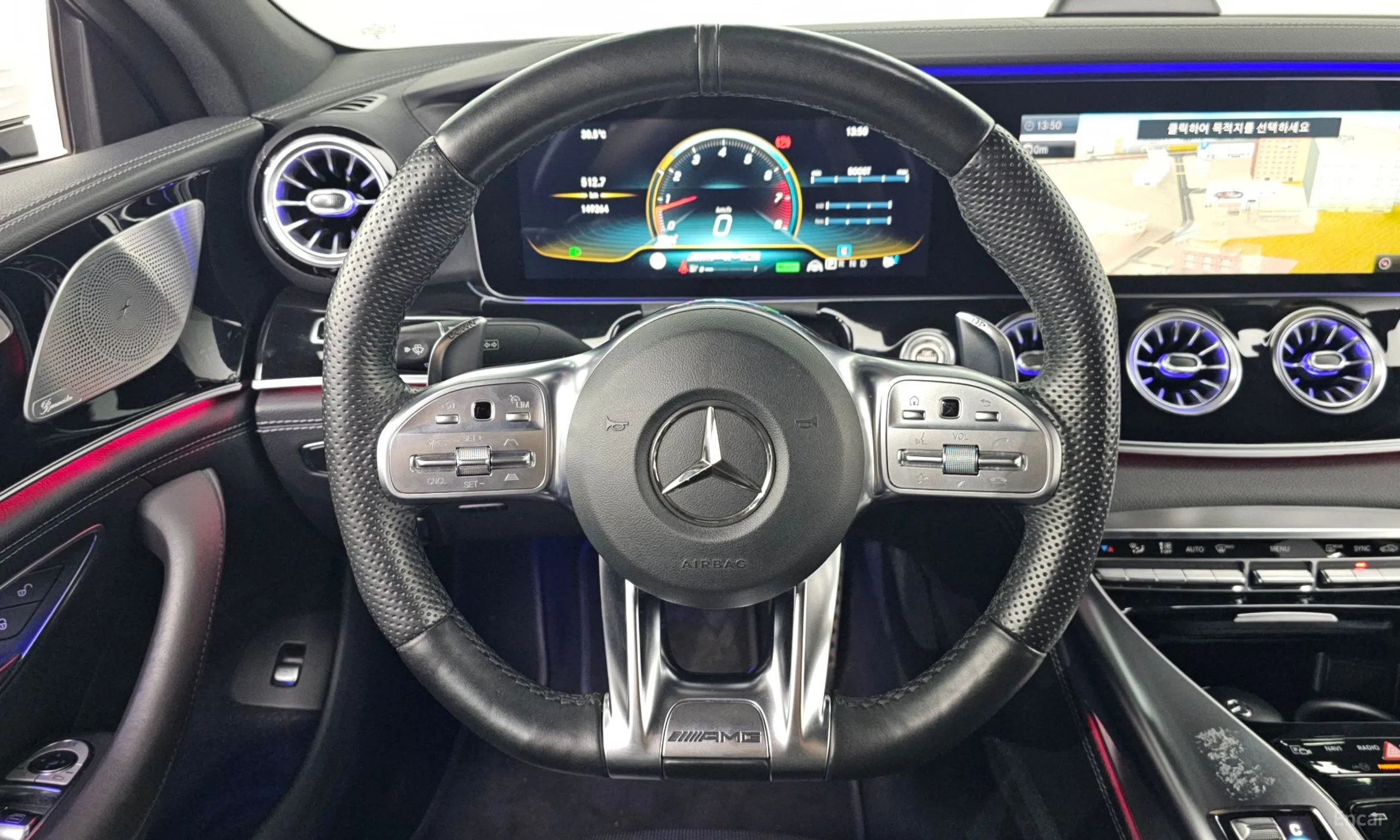 Mercedes Benz AMG GT превью 13