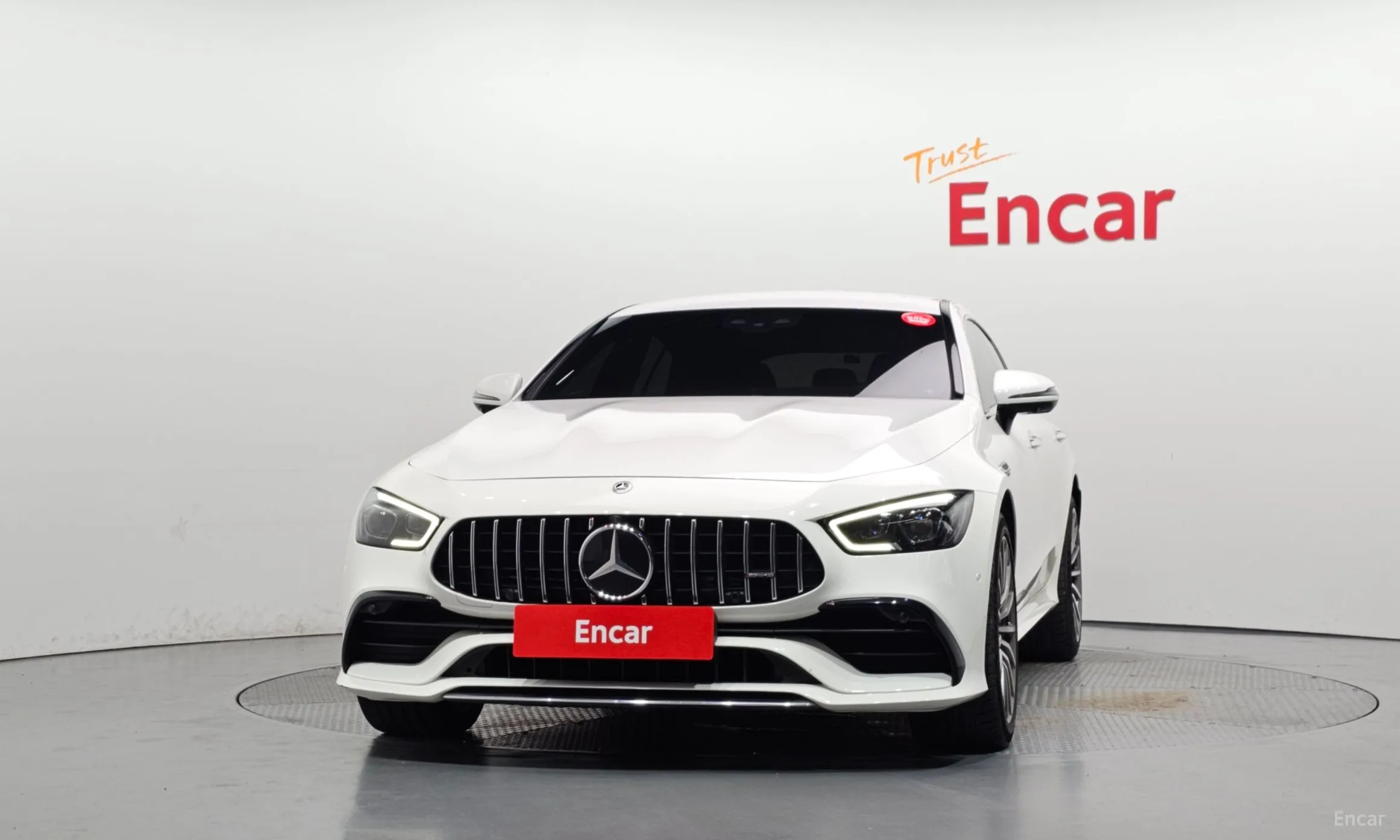 Mercedes Benz AMG GT превью 3