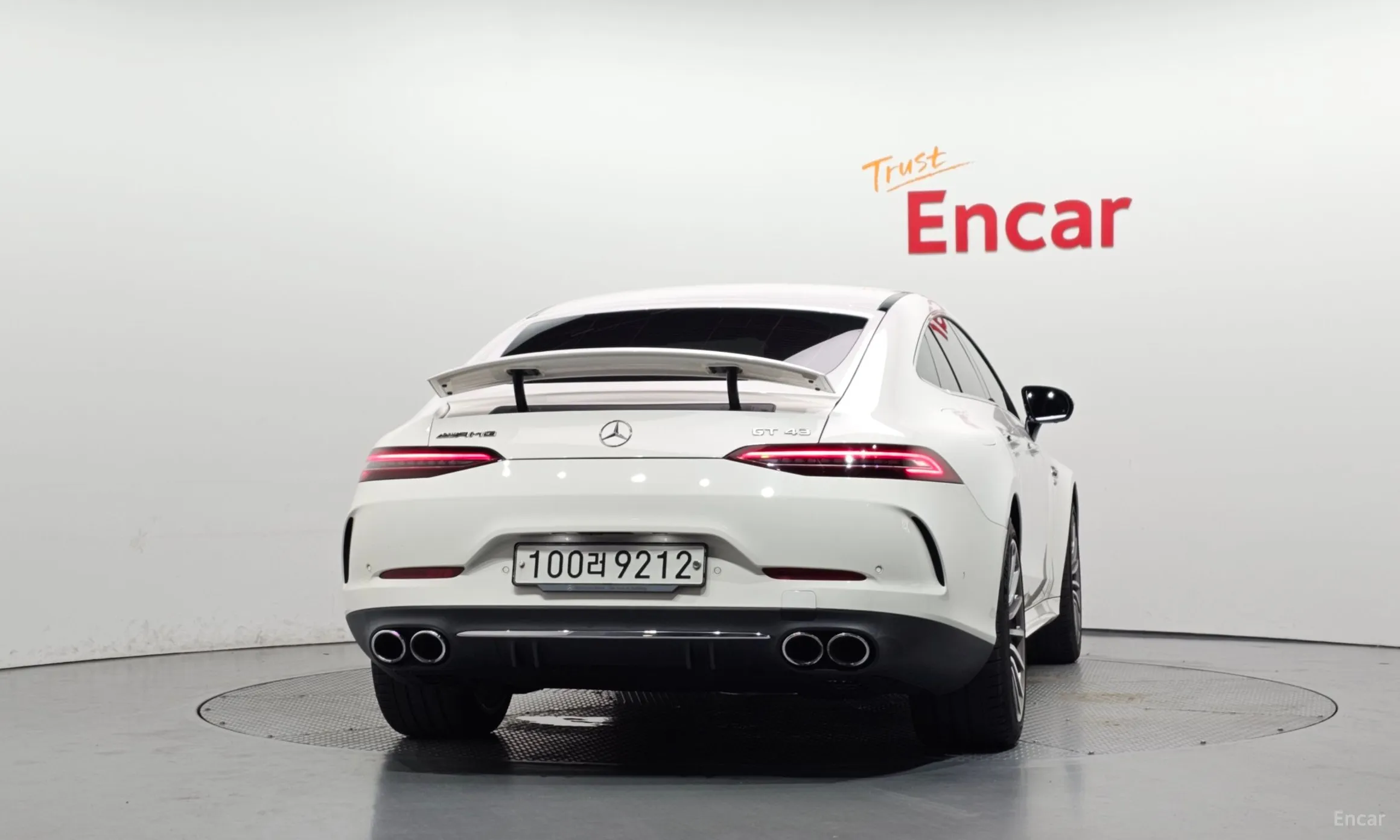 Mercedes Benz AMG GT превью 4